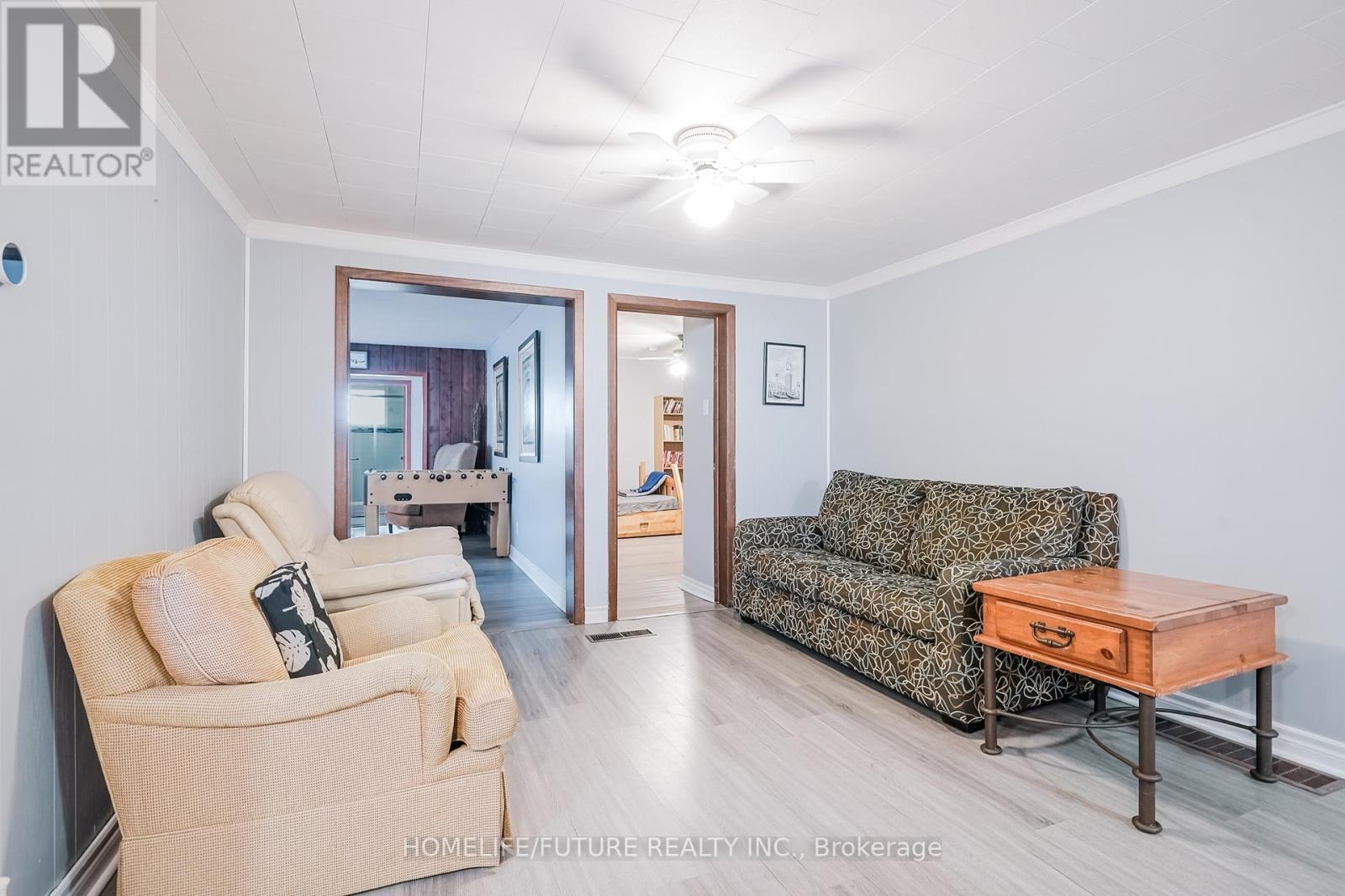 1200 Mosley Street, Wasaga Beach, Ontario  L9Z 2E7 - Photo 35 - S12433311