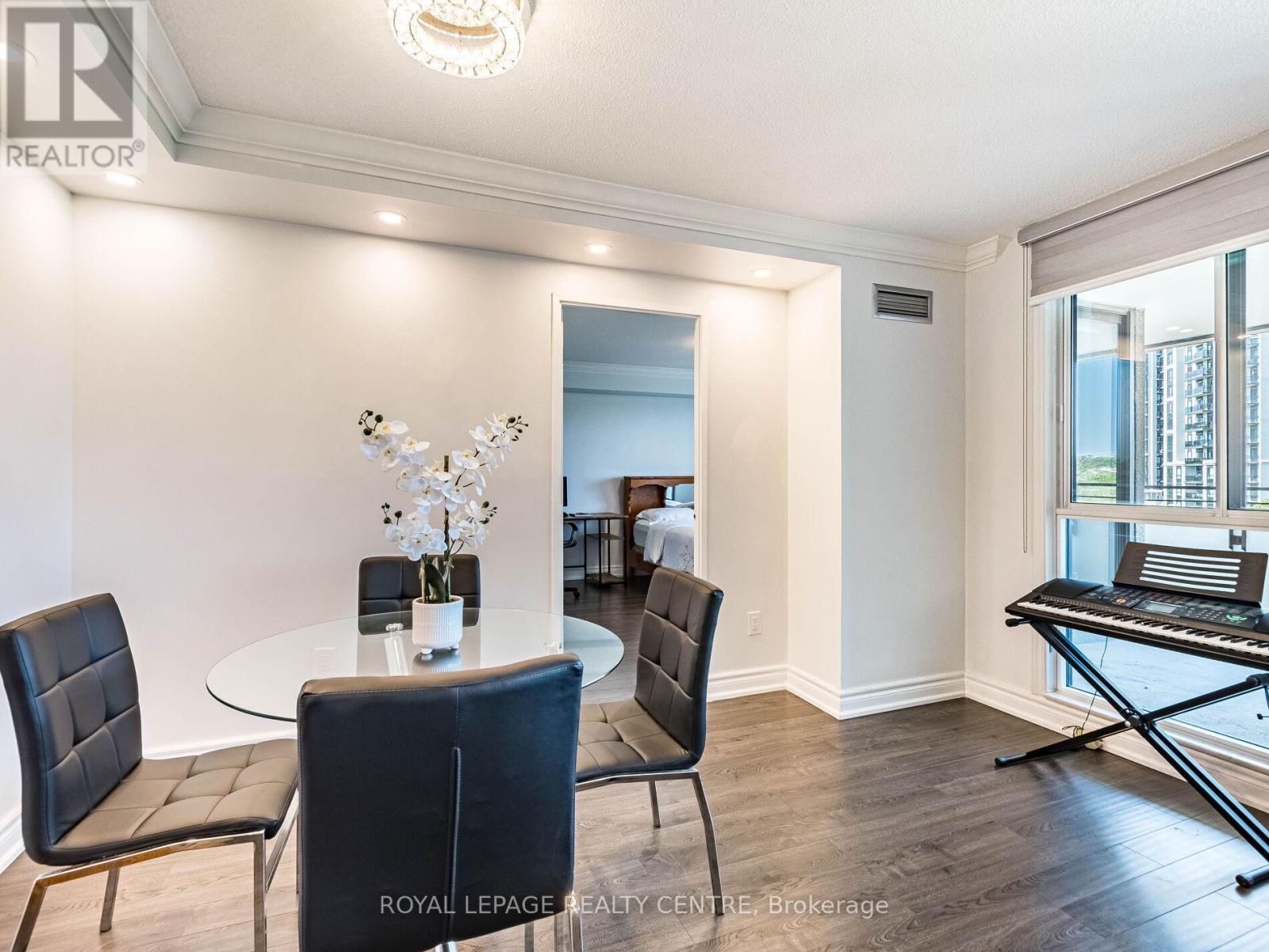 709 - 1320 Mississauga Valley Boulevard, Mississauga, Ontario  L5A 3R6 - Photo 12 - W12433330