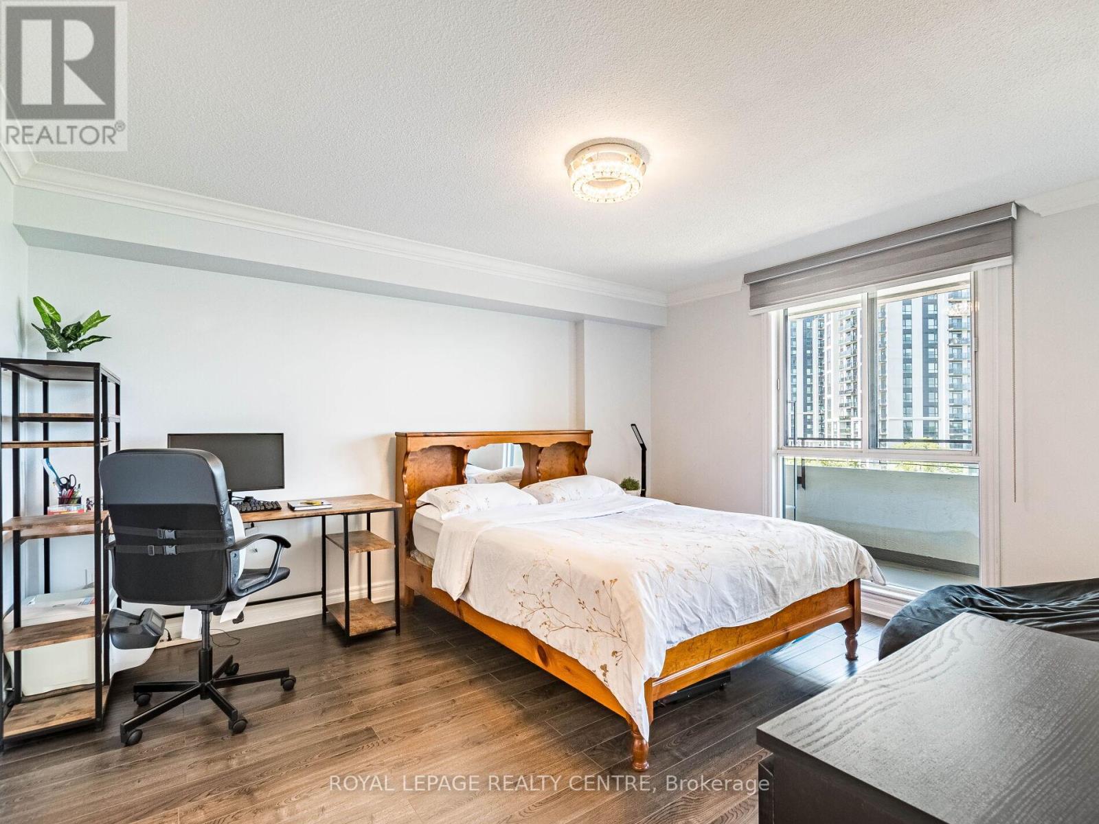 709 - 1320 Mississauga Valley Boulevard, Mississauga, Ontario  L5A 3R6 - Photo 21 - W12433330