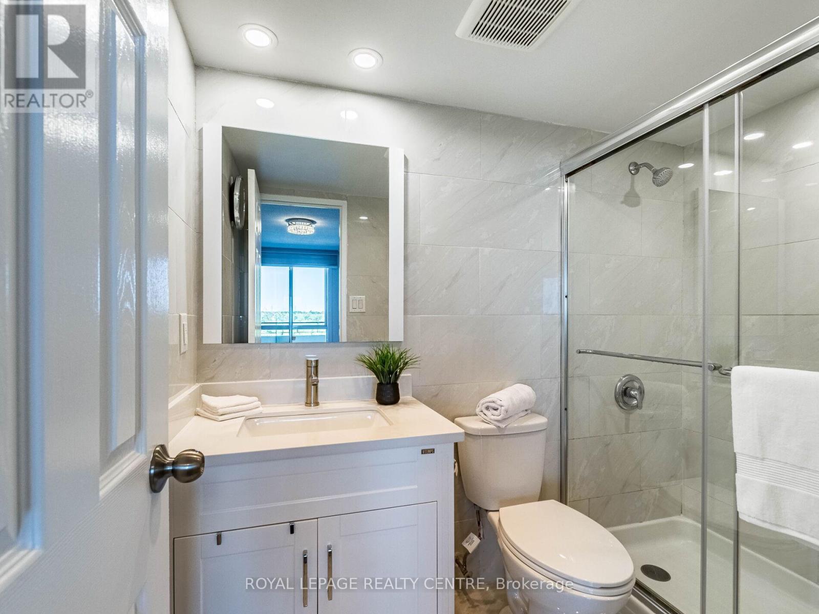 709 - 1320 Mississauga Valley Boulevard, Mississauga, Ontario  L5A 3R6 - Photo 24 - W12433330