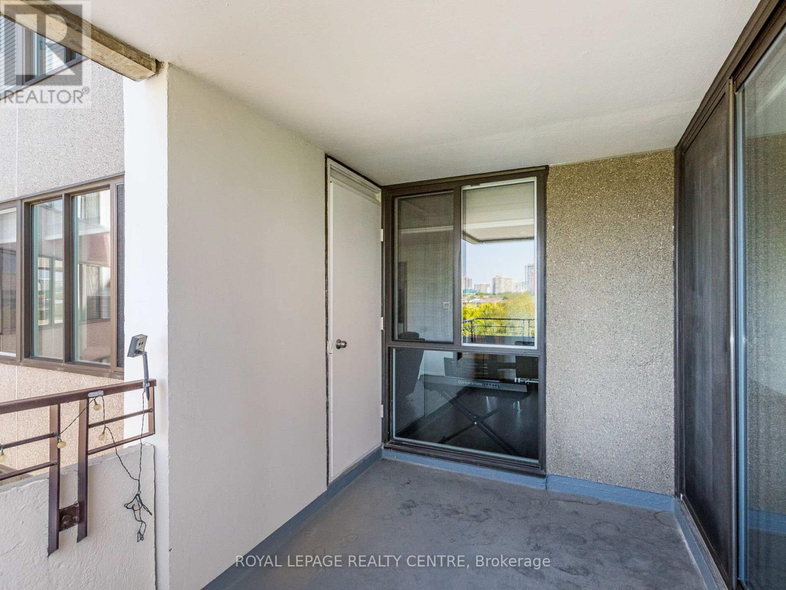 709 - 1320 Mississauga Valley Boulevard, Mississauga, Ontario  L5A 3R6 - Photo 39 - W12433330