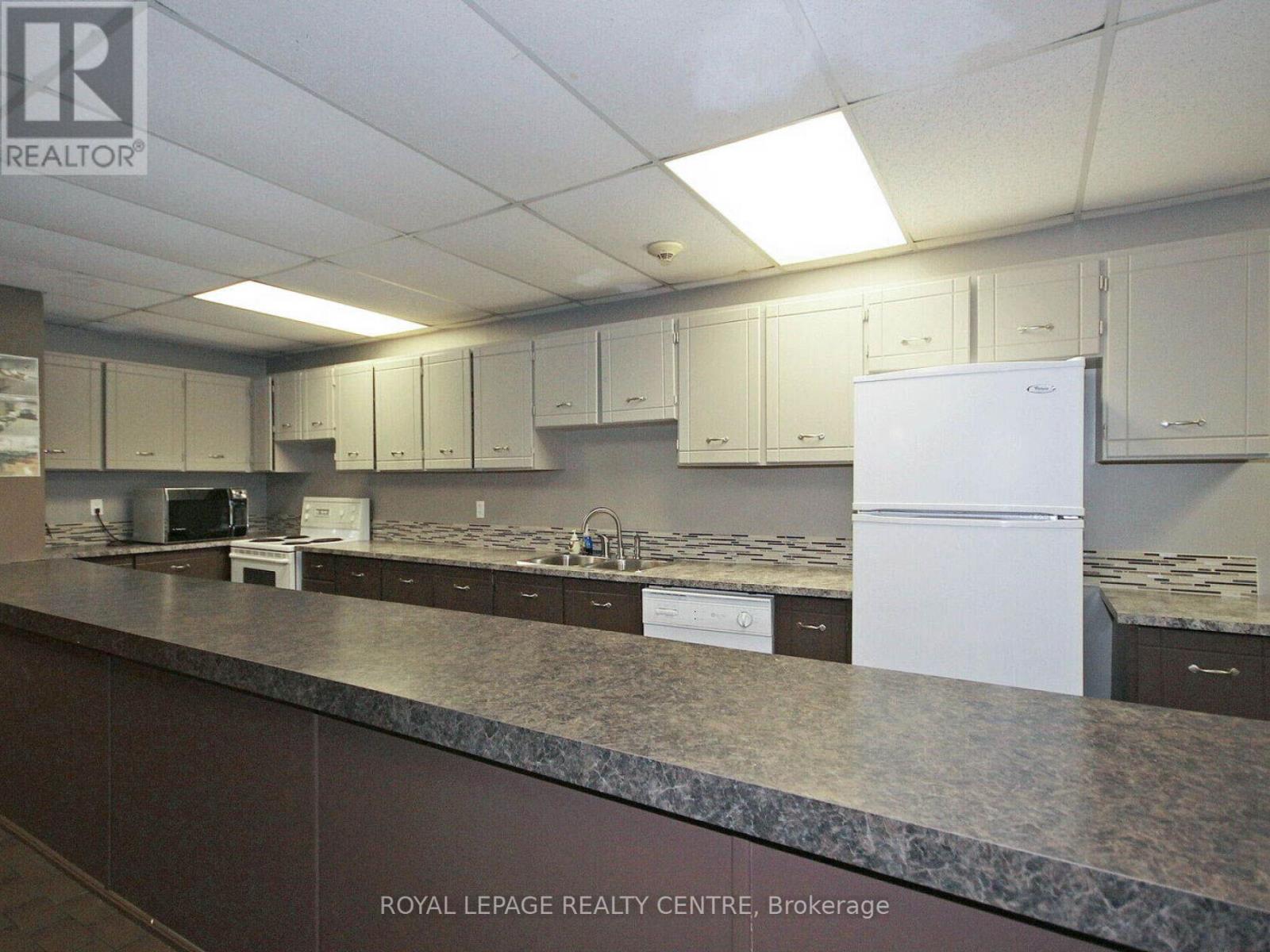 709 - 1320 Mississauga Valley Boulevard, Mississauga, Ontario  L5A 3R6 - Photo 41 - W12433330
