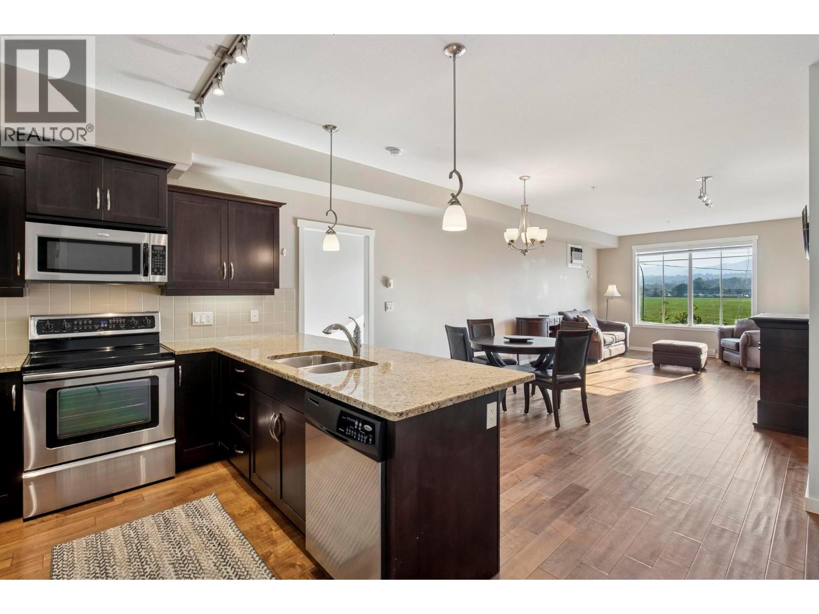 3735 Casorso Road Unit# 205, Kelowna, British Columbia  V1W 5G1 - Photo 5 - 10364484