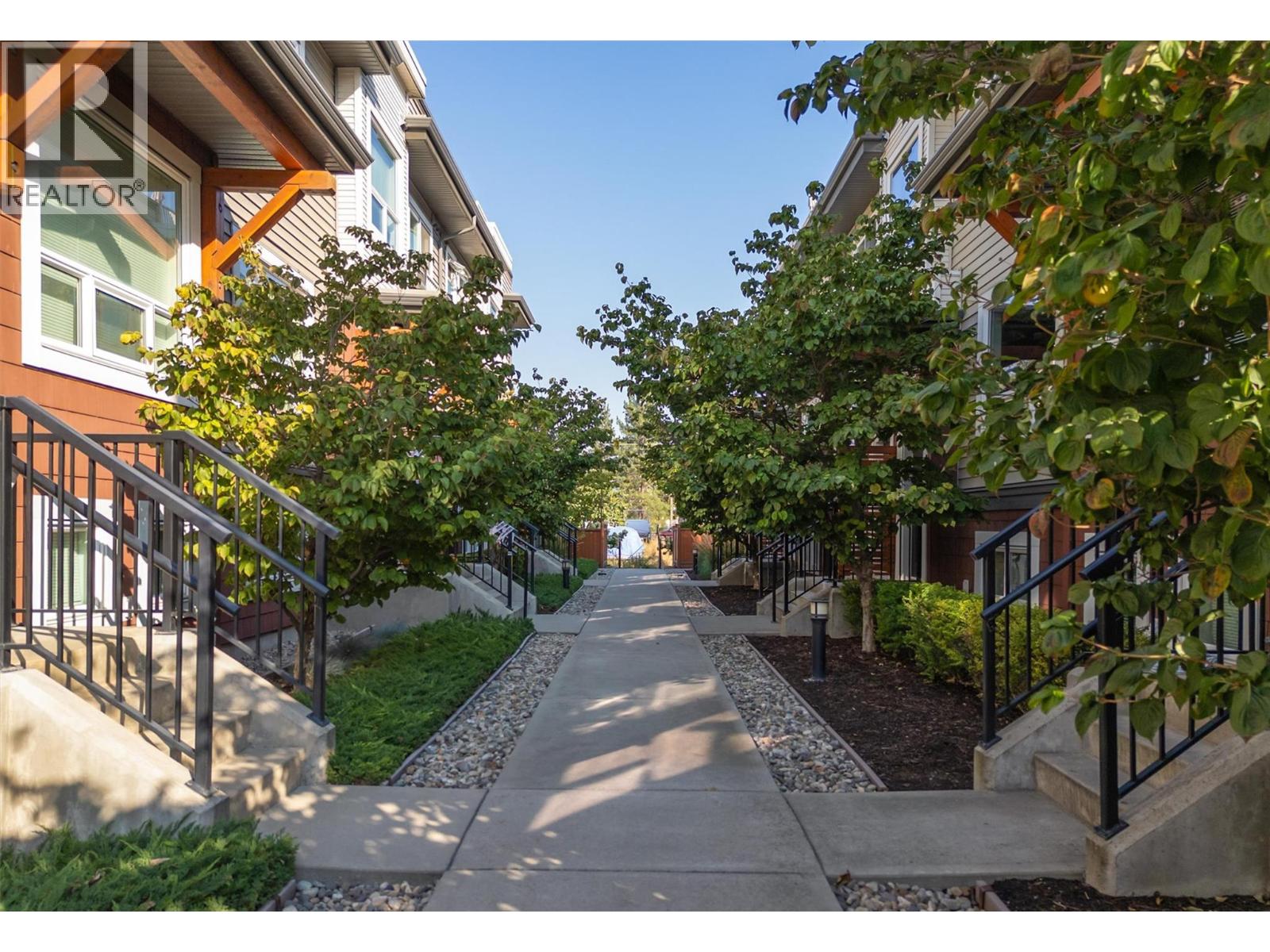 1831 Ambrosi Road Unit# 1 Kelowna Photo 4