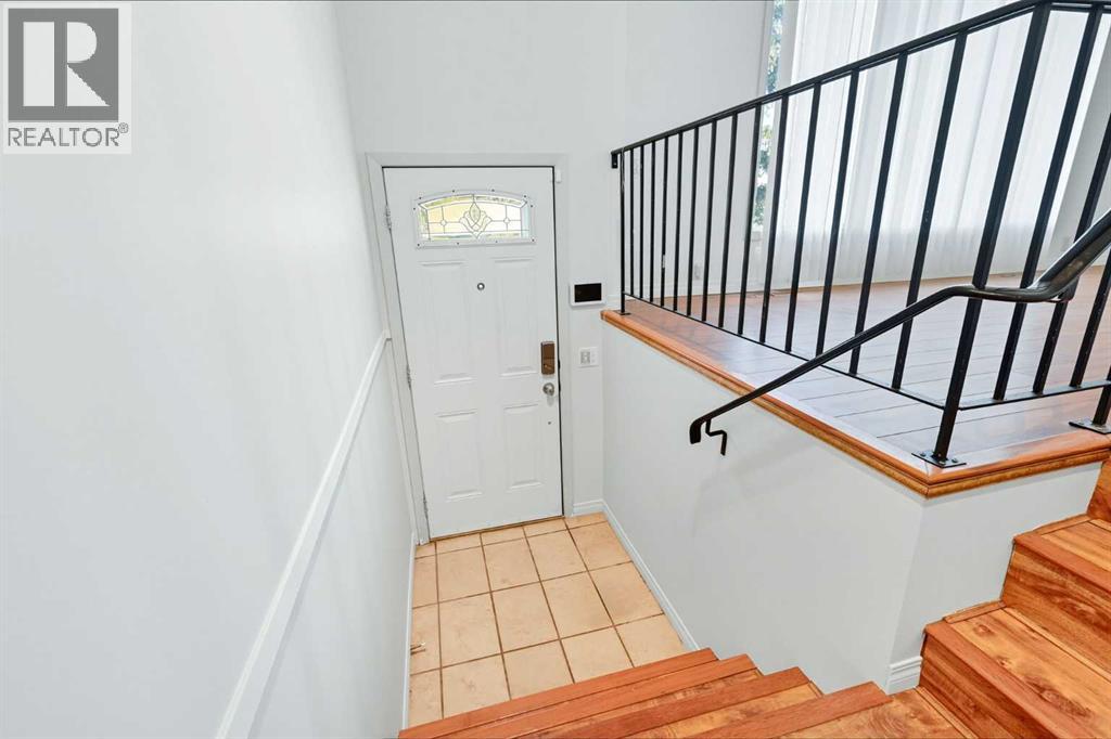 232 Radley Place Se, Calgary, Alberta  T2A 5X6 - Photo 4 - A2260438