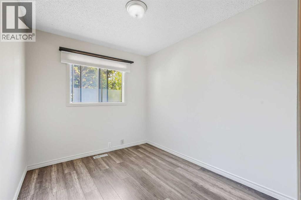232 Radley Place Se, Calgary, Alberta  T2A 5X6 - Photo 17 - A2260438