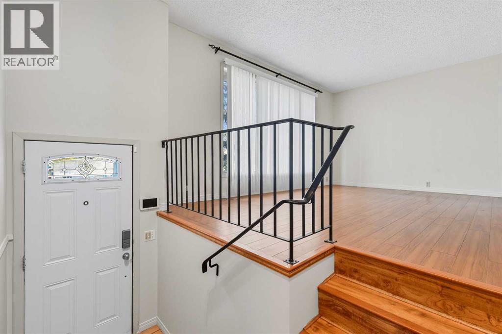 232 Radley Place Se, Calgary, Alberta  T2A 5X6 - Photo 5 - A2260438
