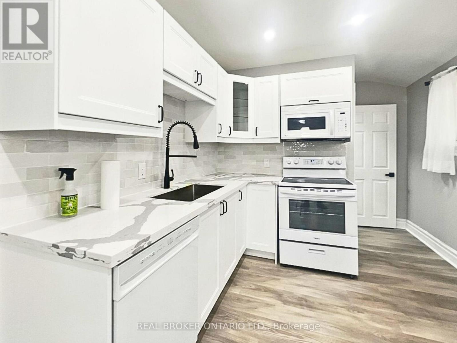 13 Salisbury Avenue, Brantford, Ontario  N3S 1M6 - Photo 16 - X12433337