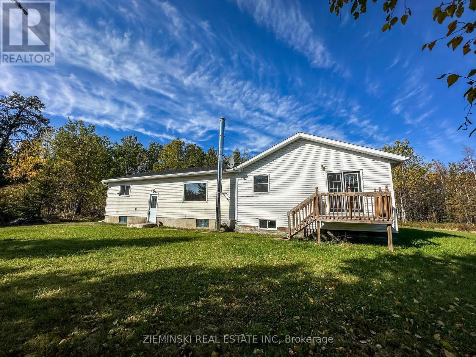 1099 Besaw Road, Iroquois Falls, Ontario  P0K 1G0 - Photo 1 - T12433374