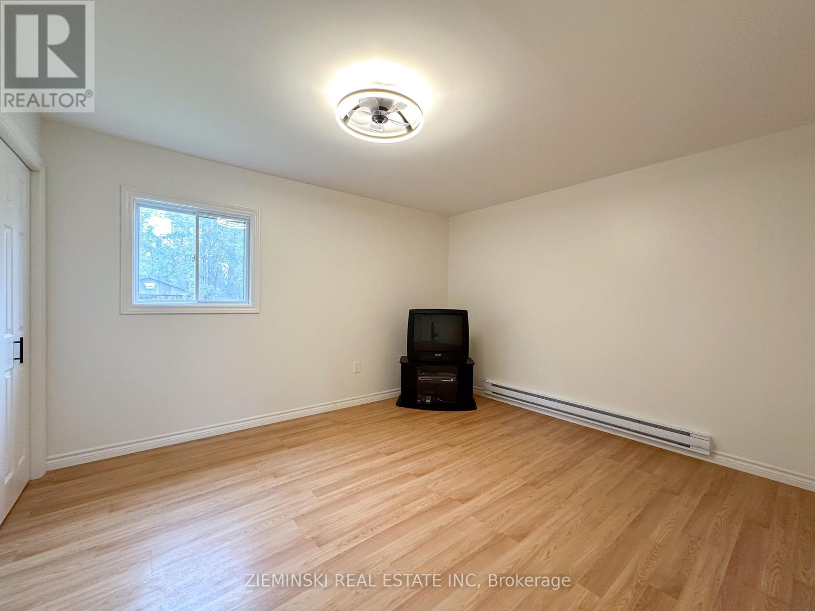 1099 Besaw Road, Iroquois Falls, Ontario  P0K 1G0 - Photo 13 - T12433374