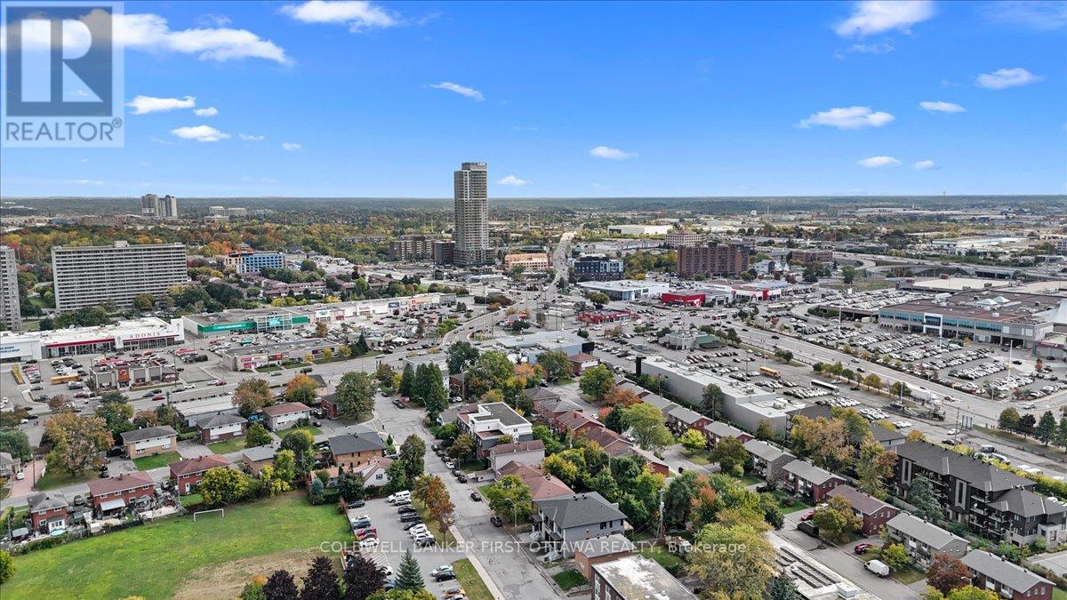 562 Queen Mary Street, Ottawa, Ontario  K1K 1W1 - Photo 50 - X12433377