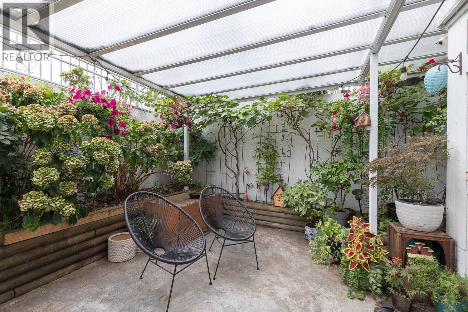 Property at 1 451 E PENDER STREET image 5