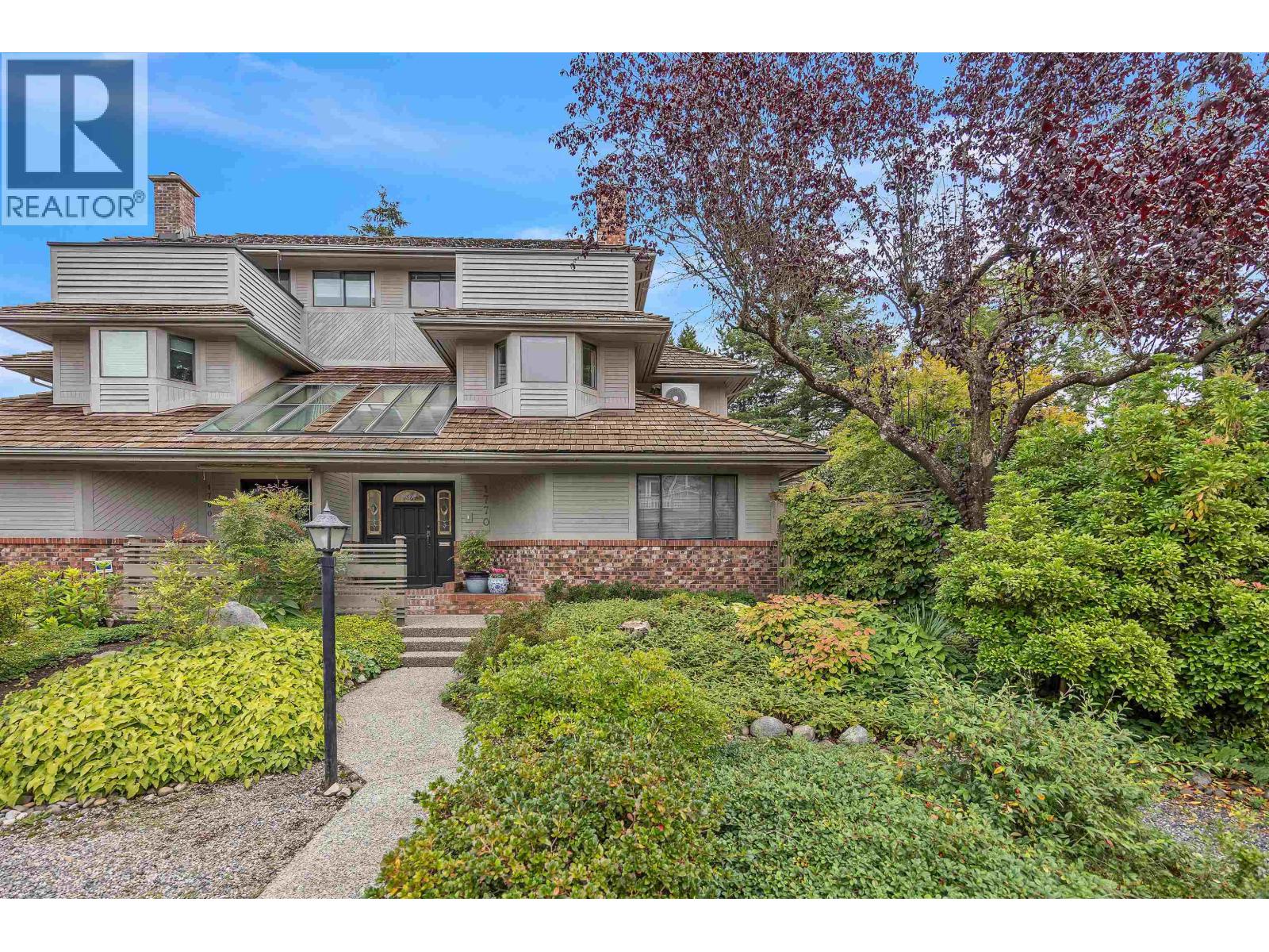 1770 Waterloo Street, Vancouver, British Columbia  V6R 3G2 - Photo 2 - R3053461
