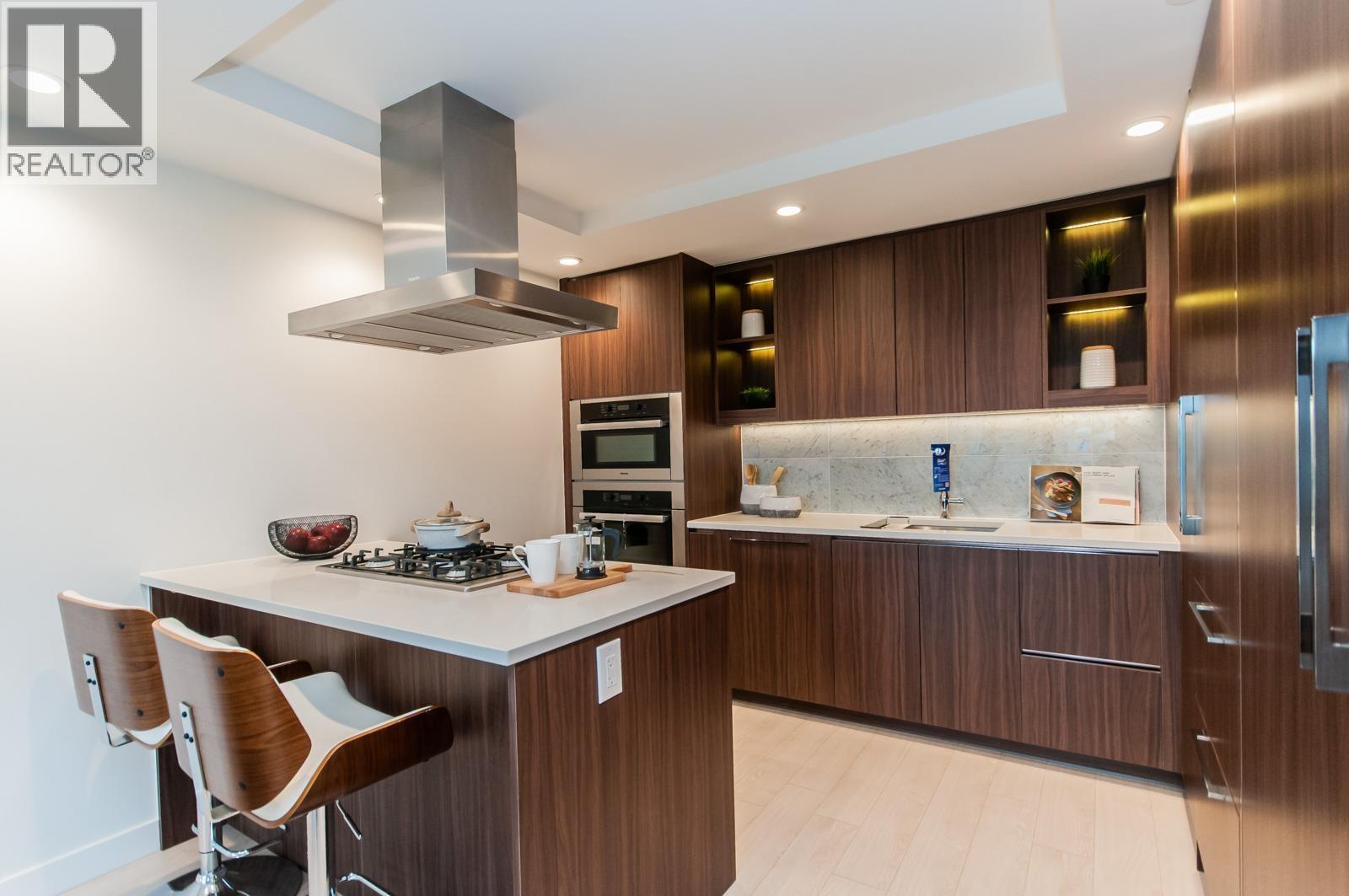 7XX 1768 COOK STREET, Vancouver, British Columbia