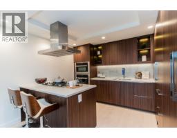 7xx 1768 Cook Street, Vancouver, Ca