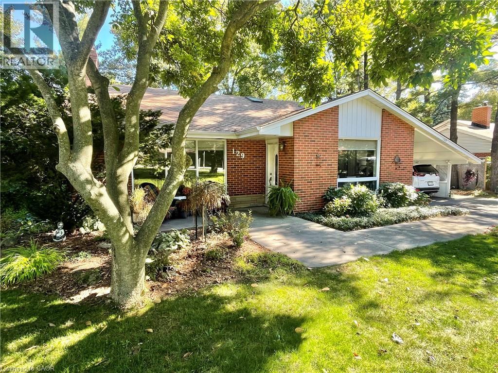 129 ONEIDA Boulevard, Hamilton, Ontario