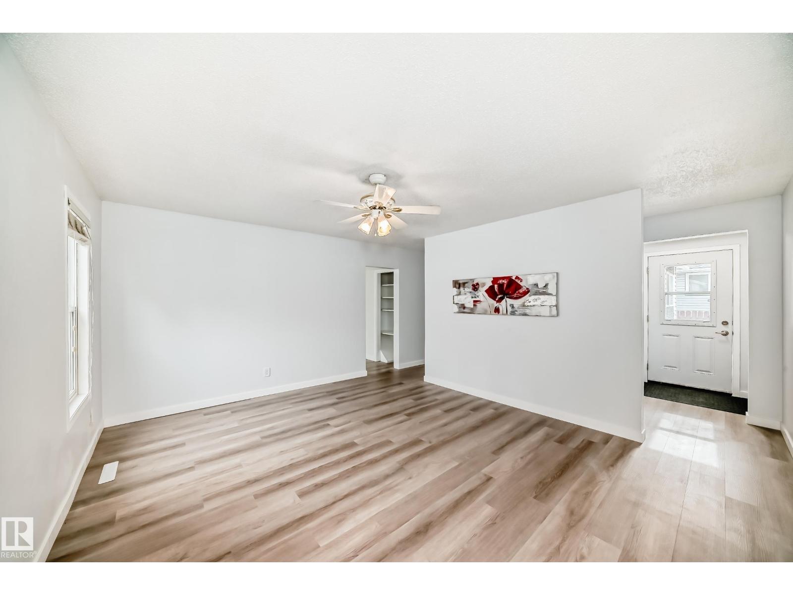 139 Willow St, Sherwood Park, Alberta  T8A 1P3 - Photo 13 - E4460023