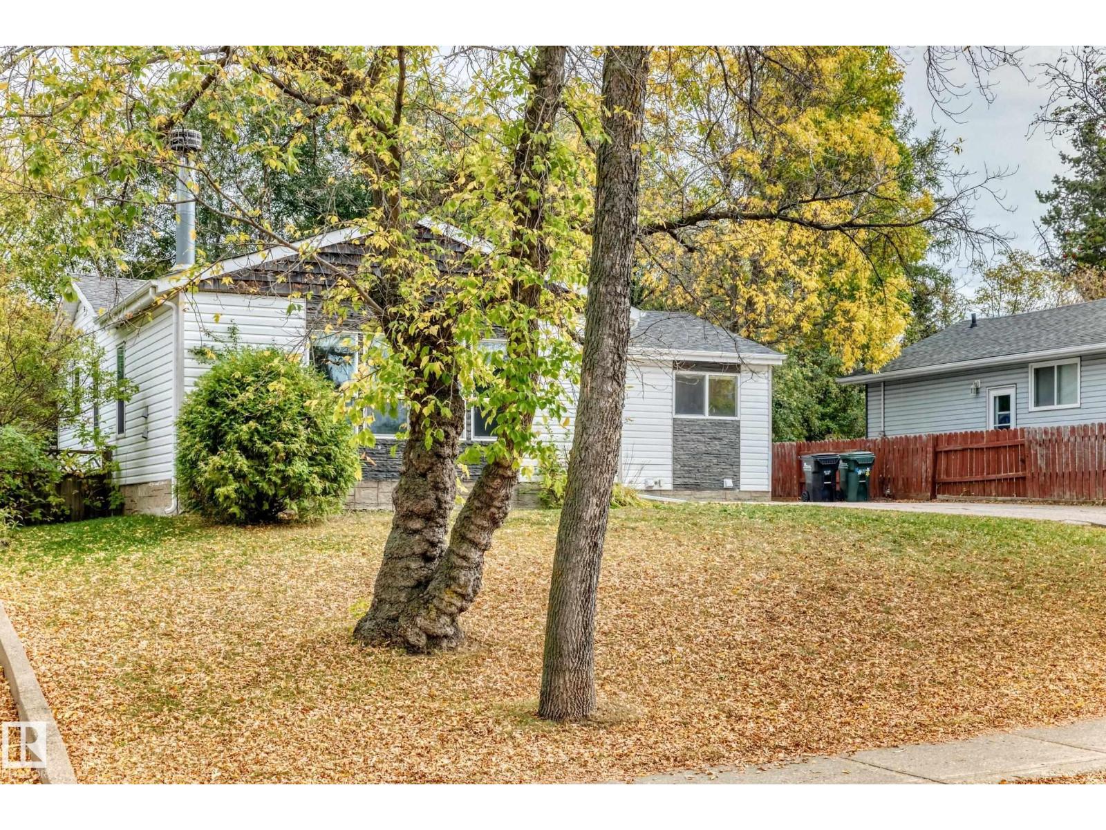 139 Willow St, Sherwood Park, Alberta  T8A 1P3 - Photo 2 - E4460023