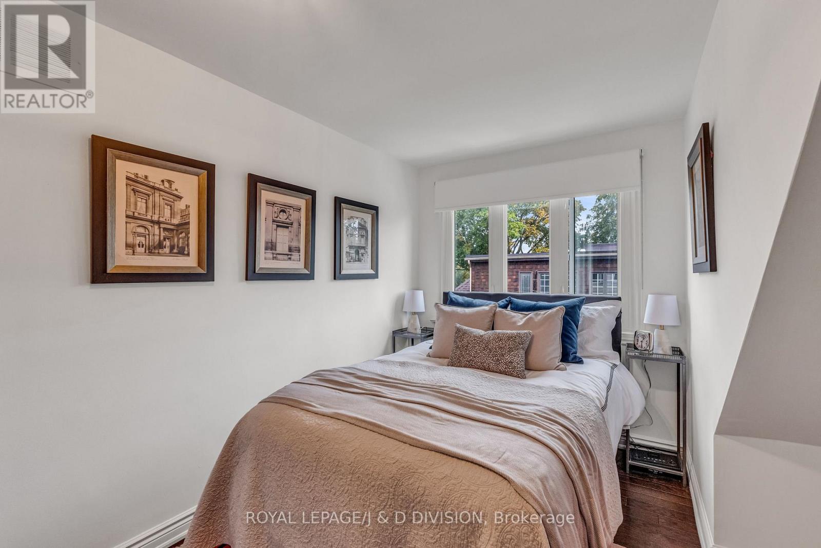 137 Highbourne Road, Toronto, Ontario  M5P 2J8 - Photo 28 - C12433357