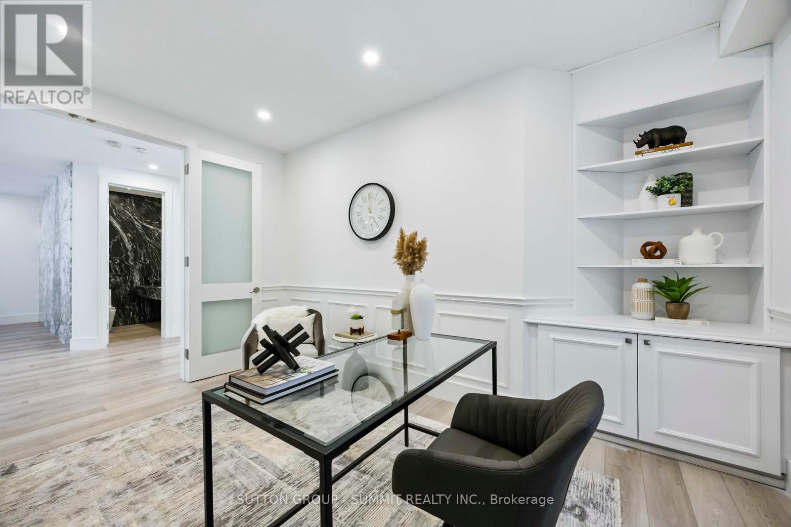 127 Munro Boulevard, Toronto, Ontario  M2P 1C7 - Photo 10 - C12433359