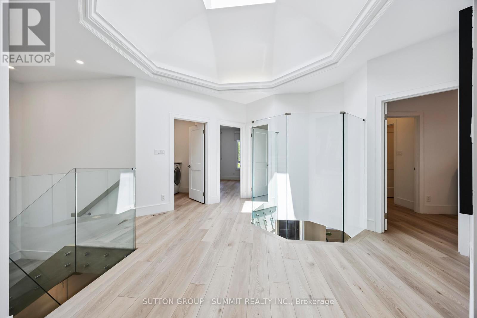 127 Munro Boulevard, Toronto, Ontario  M2P 1C7 - Photo 20 - C12433359
