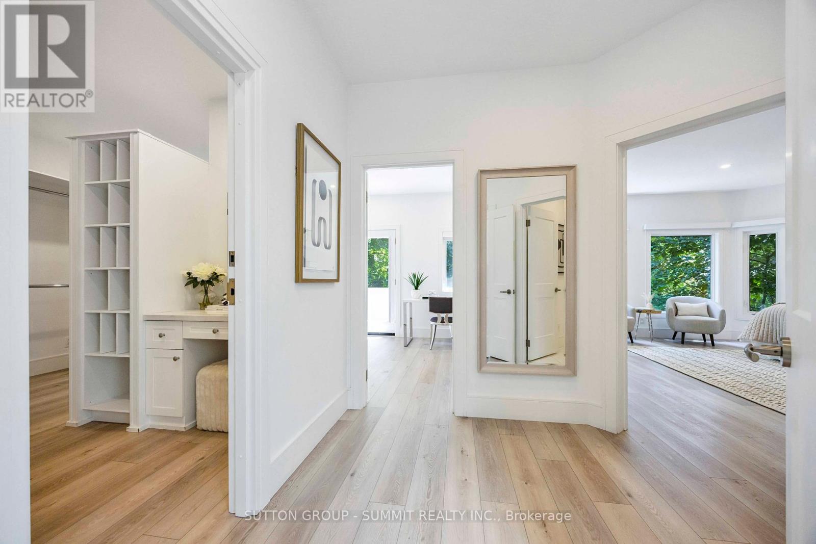 127 Munro Boulevard, Toronto, Ontario  M2P 1C7 - Photo 21 - C12433359