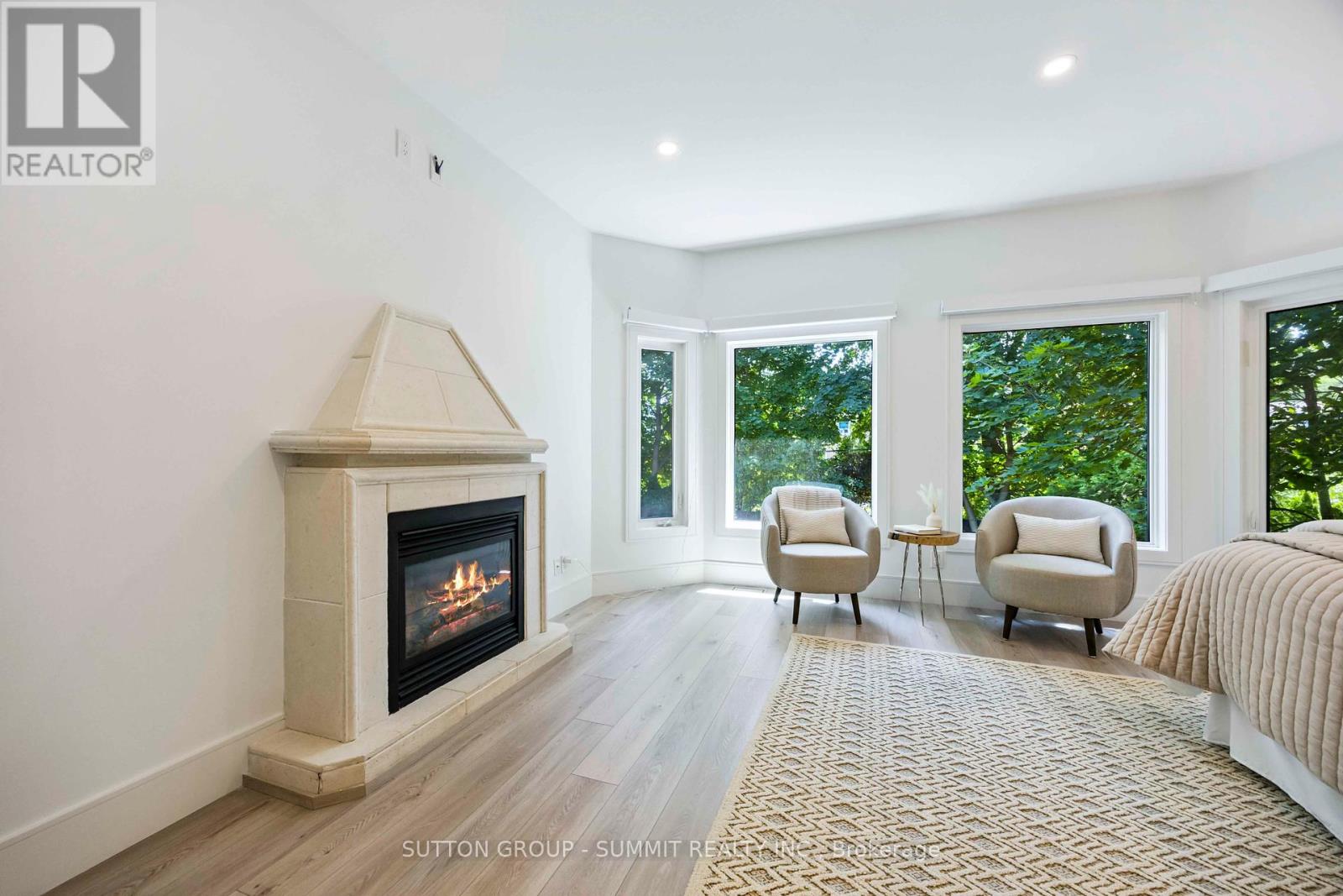 127 Munro Boulevard, Toronto, Ontario  M2P 1C7 - Photo 24 - C12433359