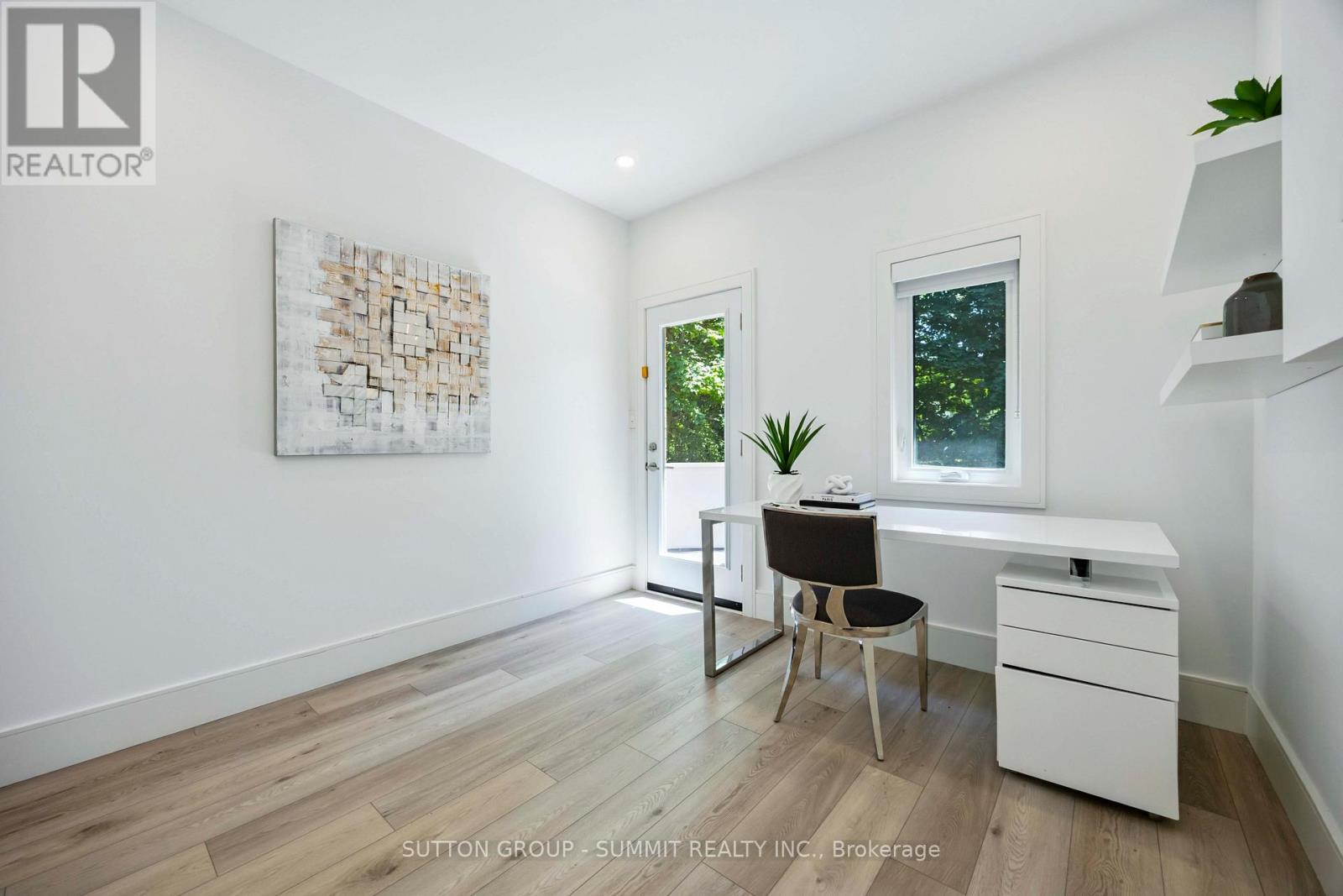 127 Munro Boulevard, Toronto, Ontario  M2P 1C7 - Photo 29 - C12433359