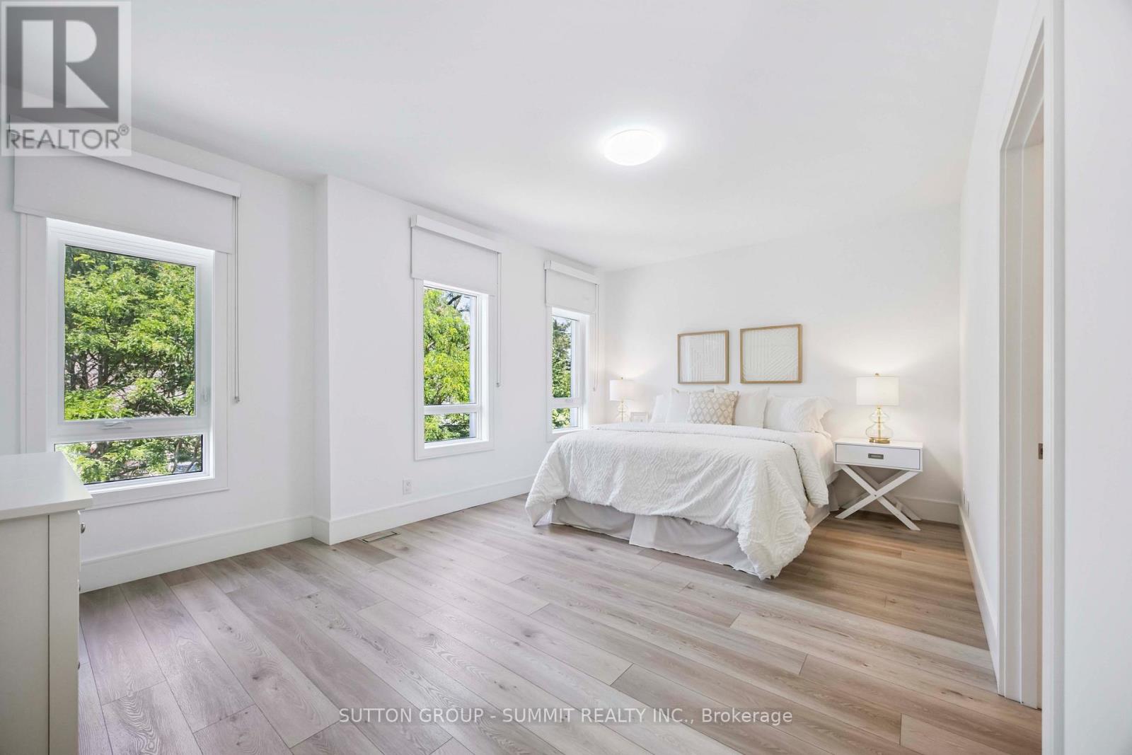127 Munro Boulevard, Toronto, Ontario  M2P 1C7 - Photo 33 - C12433359