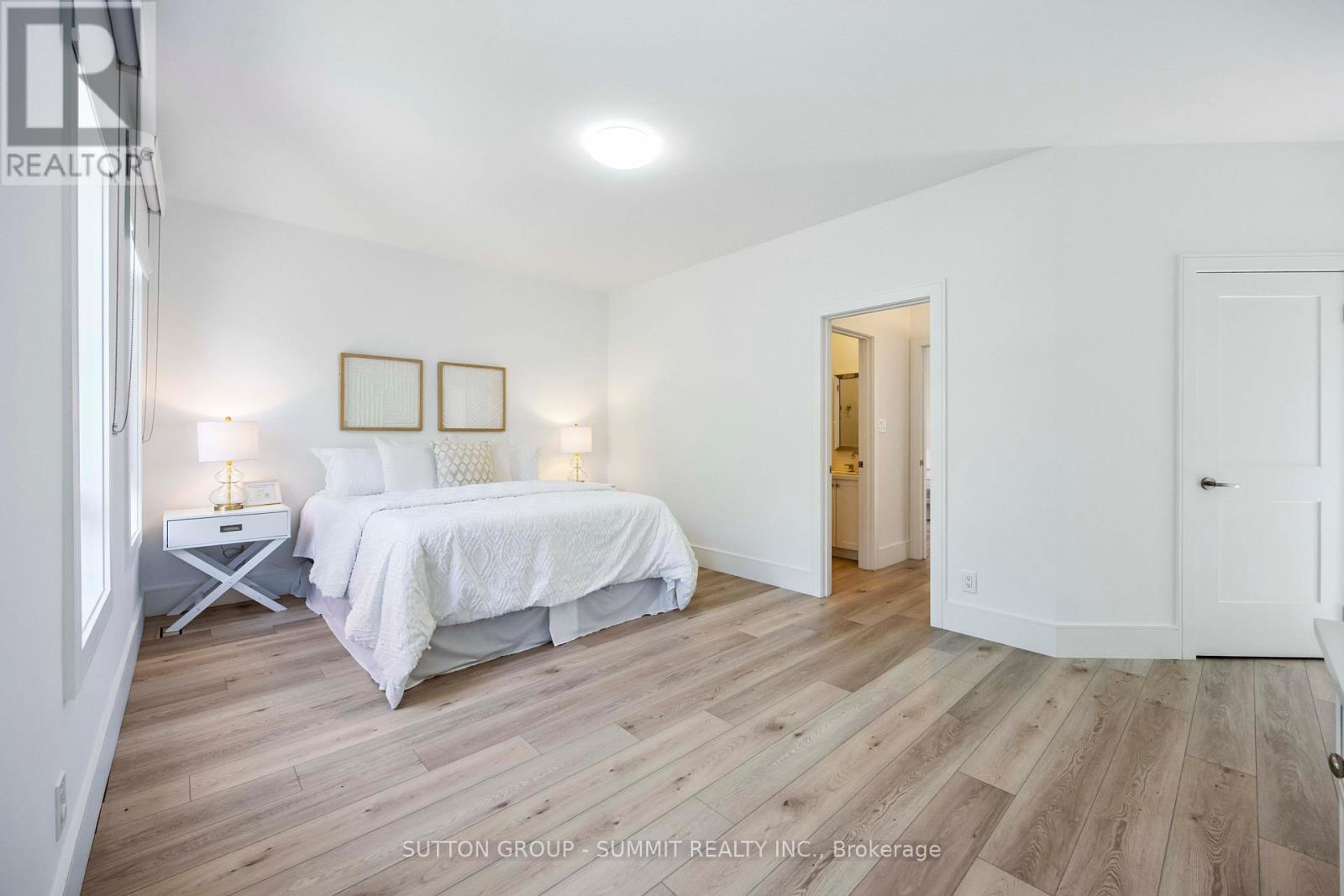 127 Munro Boulevard, Toronto, Ontario  M2P 1C7 - Photo 34 - C12433359