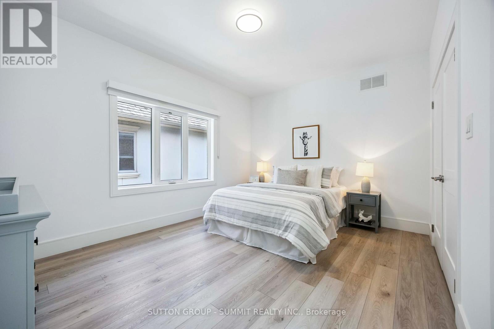 127 Munro Boulevard, Toronto, Ontario  M2P 1C7 - Photo 36 - C12433359