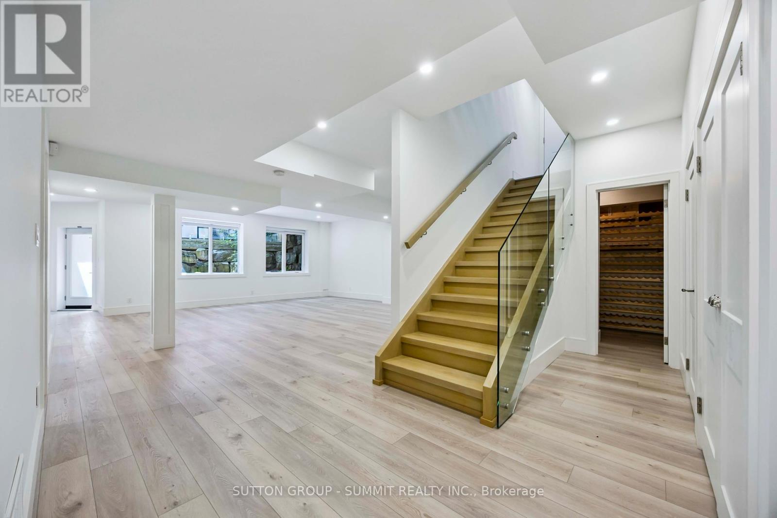 127 Munro Boulevard, Toronto, Ontario  M2P 1C7 - Photo 38 - C12433359