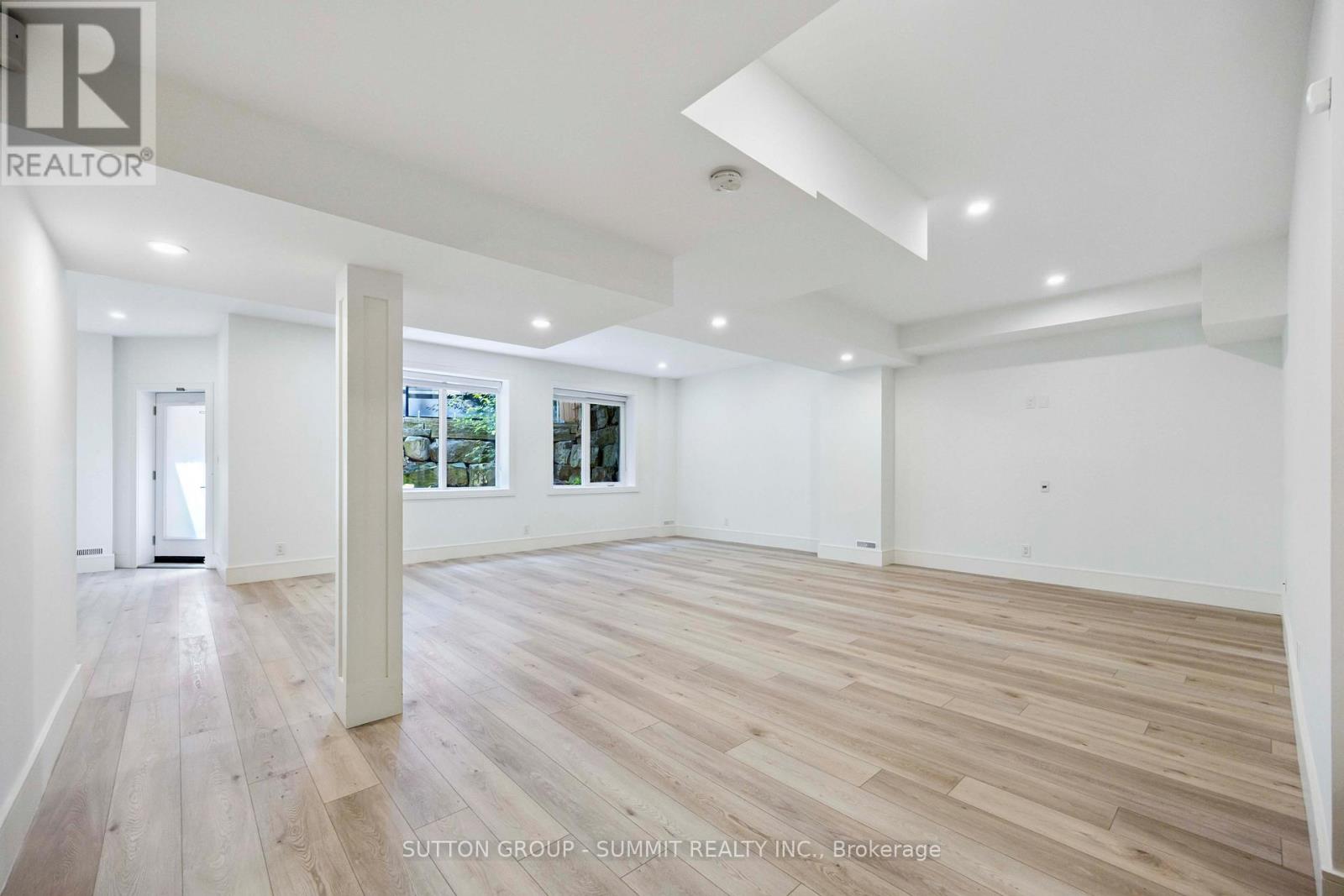 127 Munro Boulevard, Toronto, Ontario  M2P 1C7 - Photo 43 - C12433359