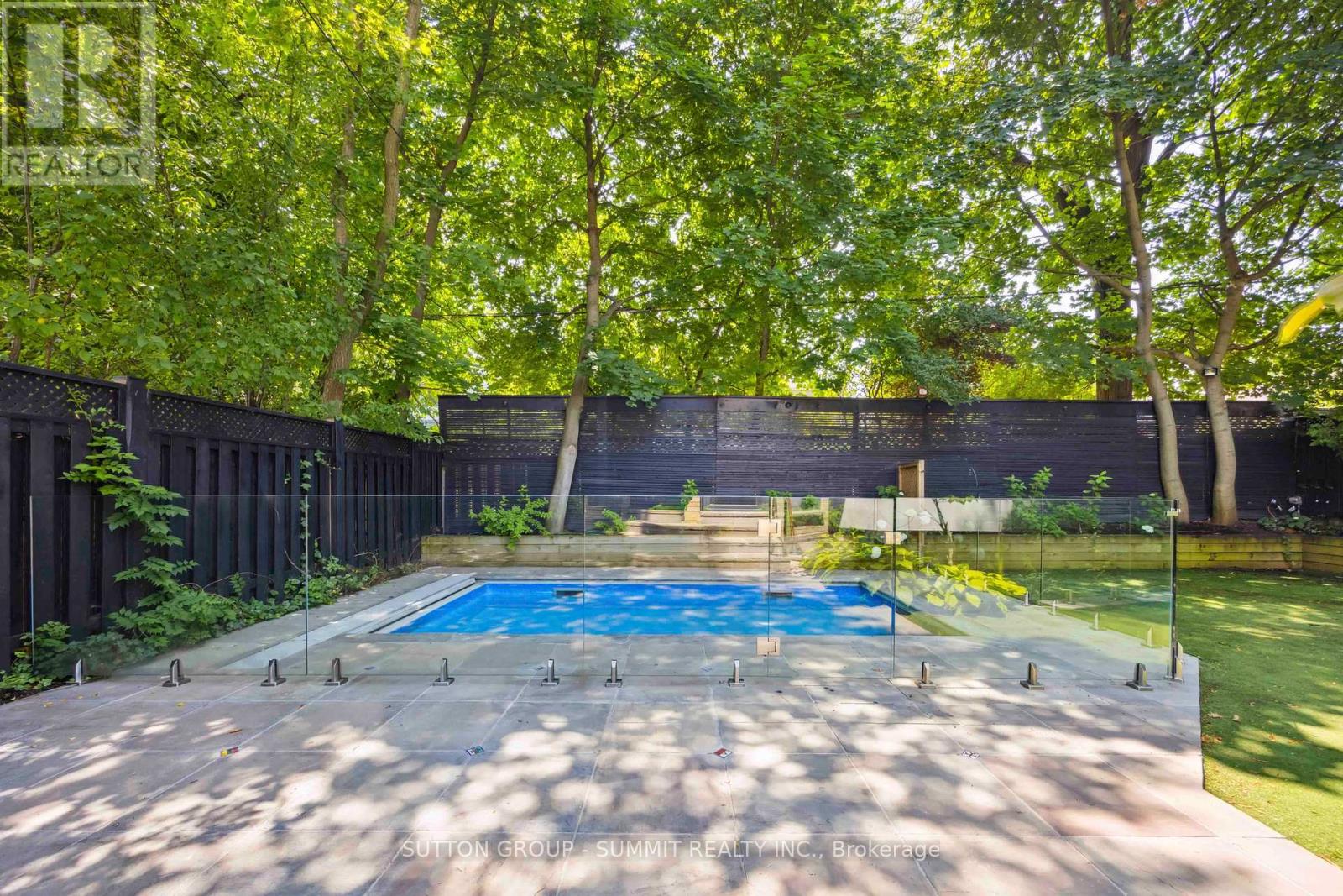 127 Munro Boulevard, Toronto, Ontario  M2P 1C7 - Photo 49 - C12433359