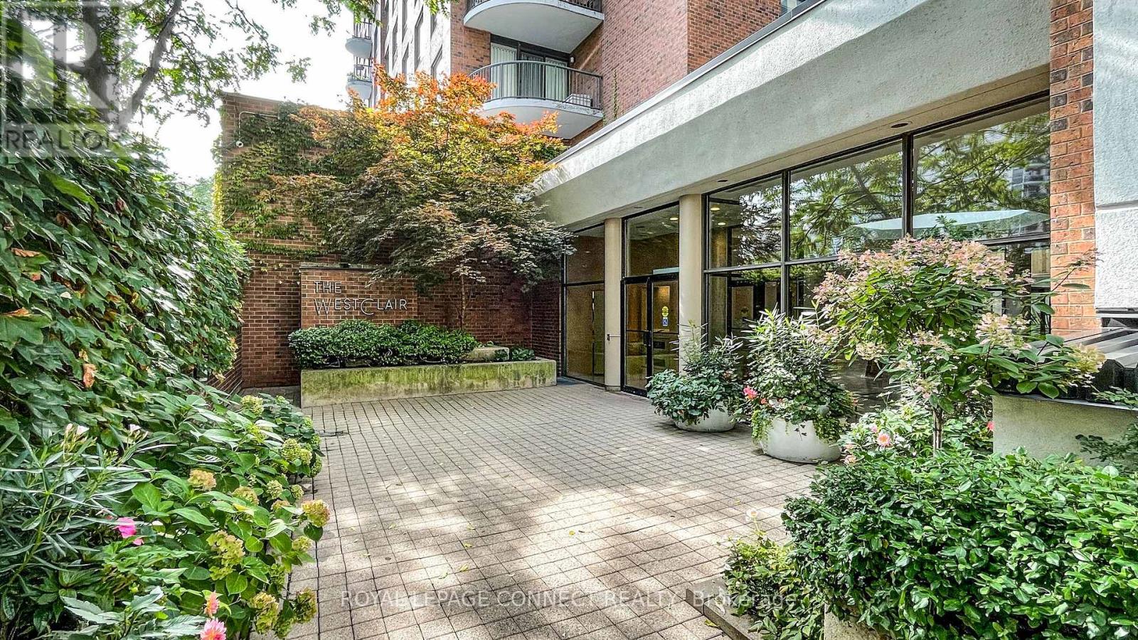 1002 - 47 St Clair Avenue W, Toronto, Ontario  M4V 3A5 - Photo 6 - C12433368