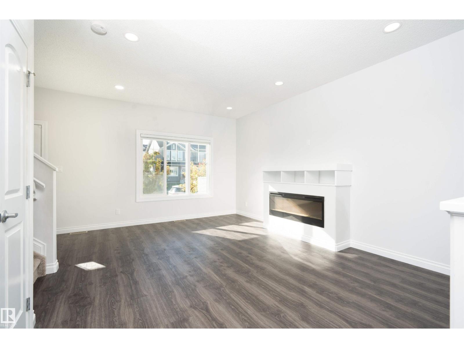 548 Secord Bv Nw, Edmonton, Alberta  T5T 7B8 - Photo 6 - E4459997