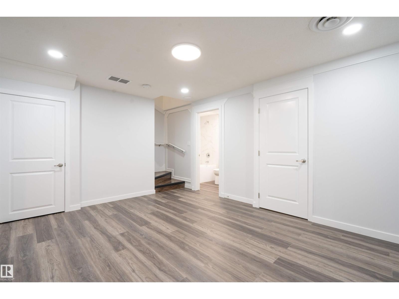548 Secord Bv Nw, Edmonton, Alberta  T5T 7B8 - Photo 22 - E4459997