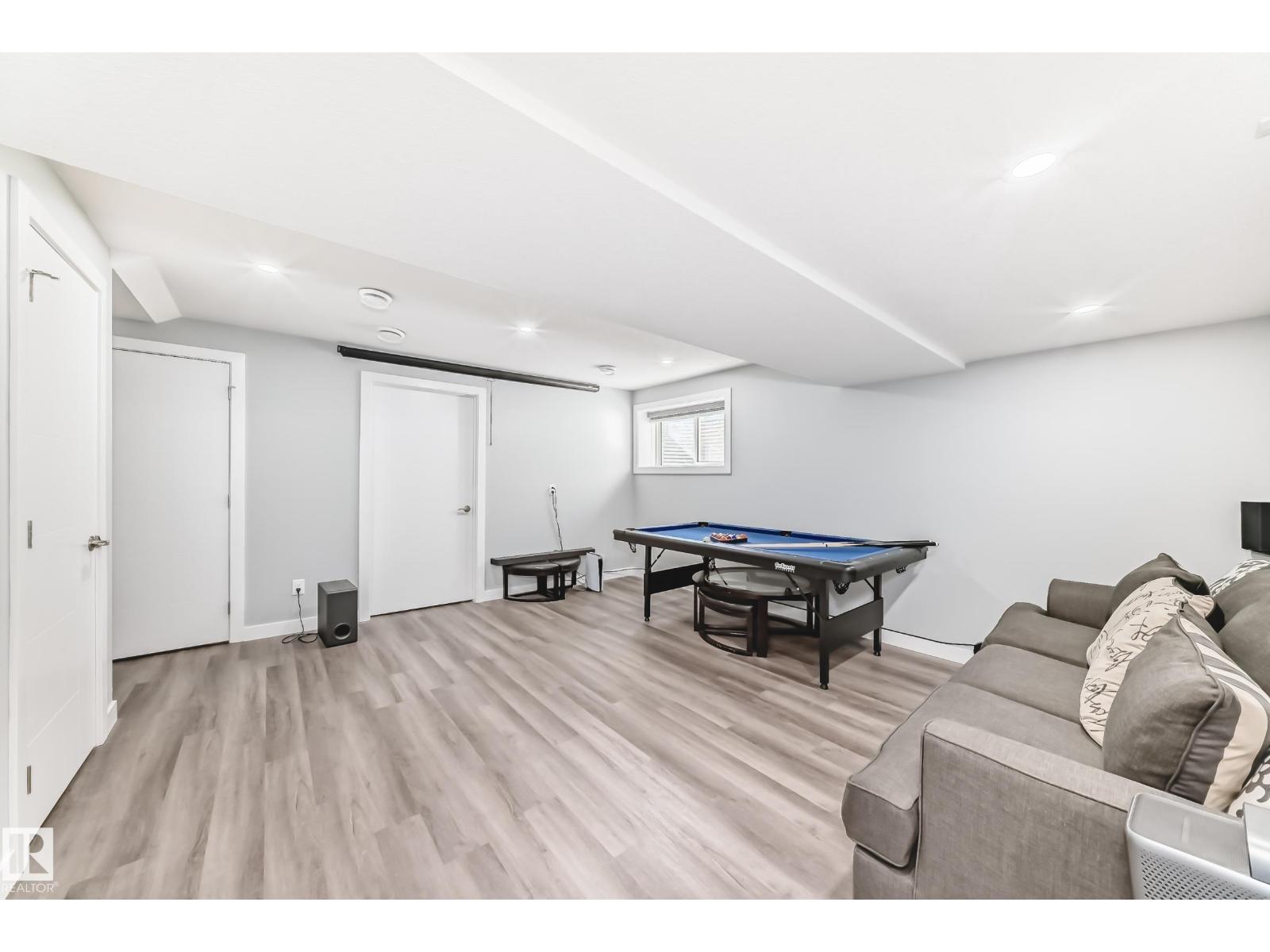 2716 11 St Nw, Edmonton, Alberta  T6T 0X9 - Photo 32 - E4460024