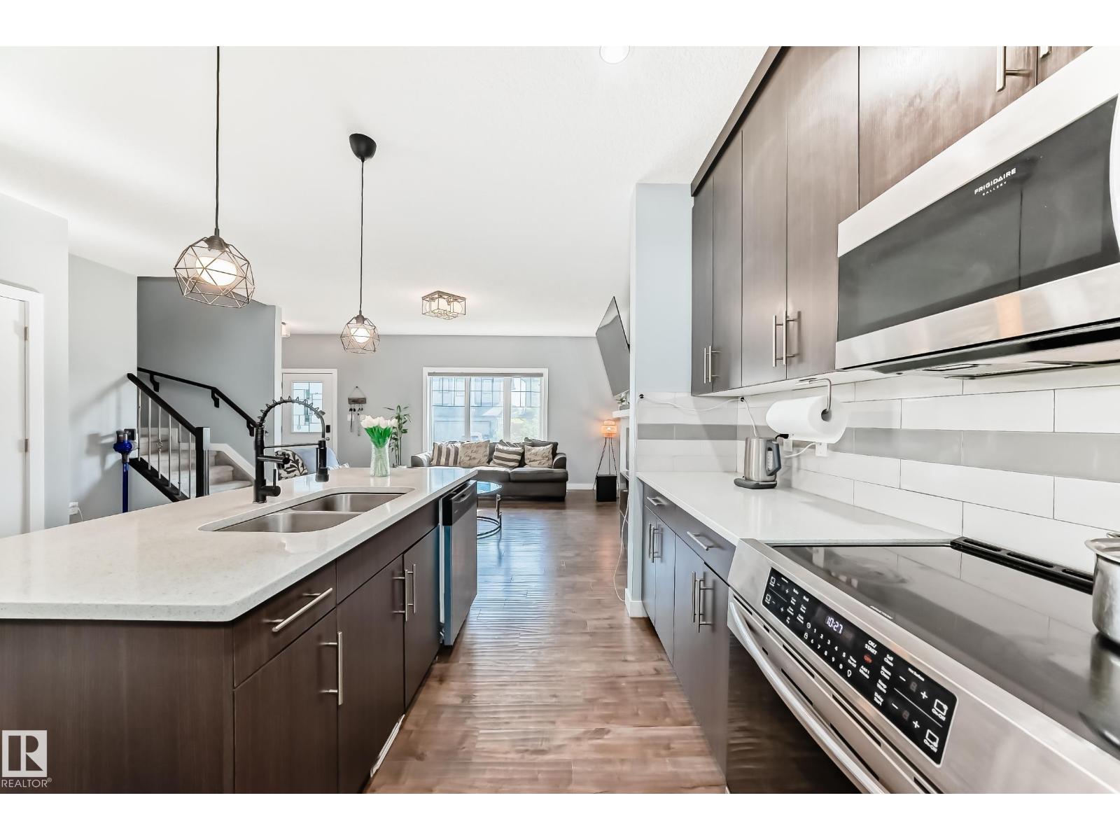 2716 11 St Nw, Edmonton, Alberta  T6T 0X9 - Photo 7 - E4460024