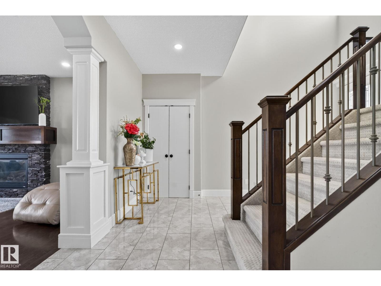 527 Albany Wy Nw, Edmonton, Alberta  T6V 0H9 - Photo 12 - E4460025