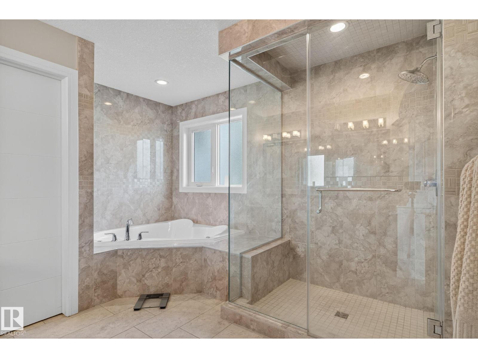 527 Albany Wy Nw, Edmonton, Alberta  T6V 0H9 - Photo 38 - E4460025