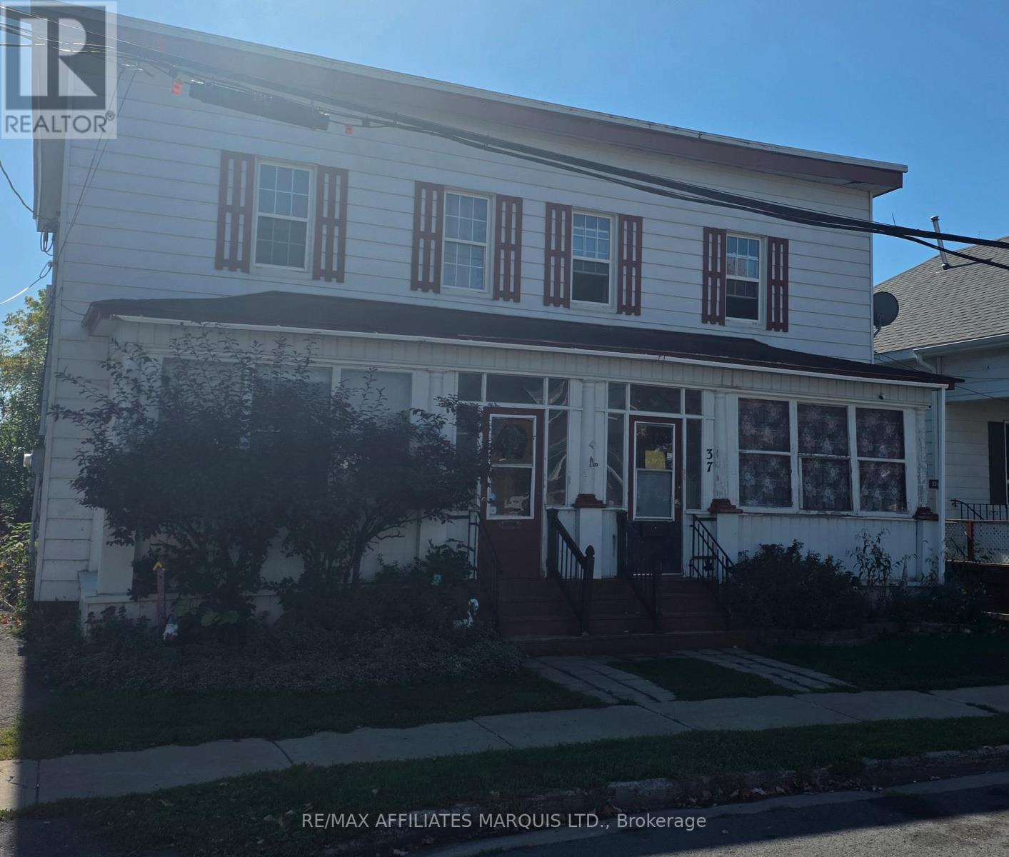 37-39 Duncan Street, Cornwall, Ontario  K6H 1H4 - Photo 1 - X12433406