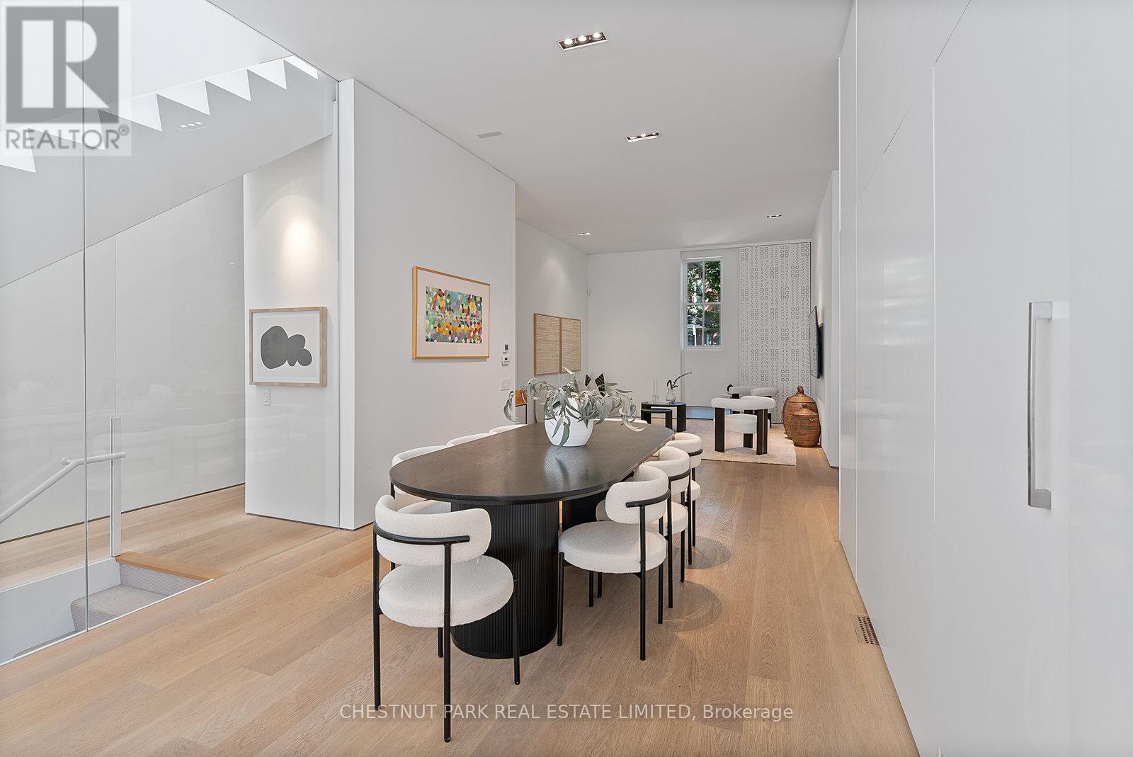 82 Robert Street, Toronto, Ontario  M5S 2K3 - Photo 23 - C12432219