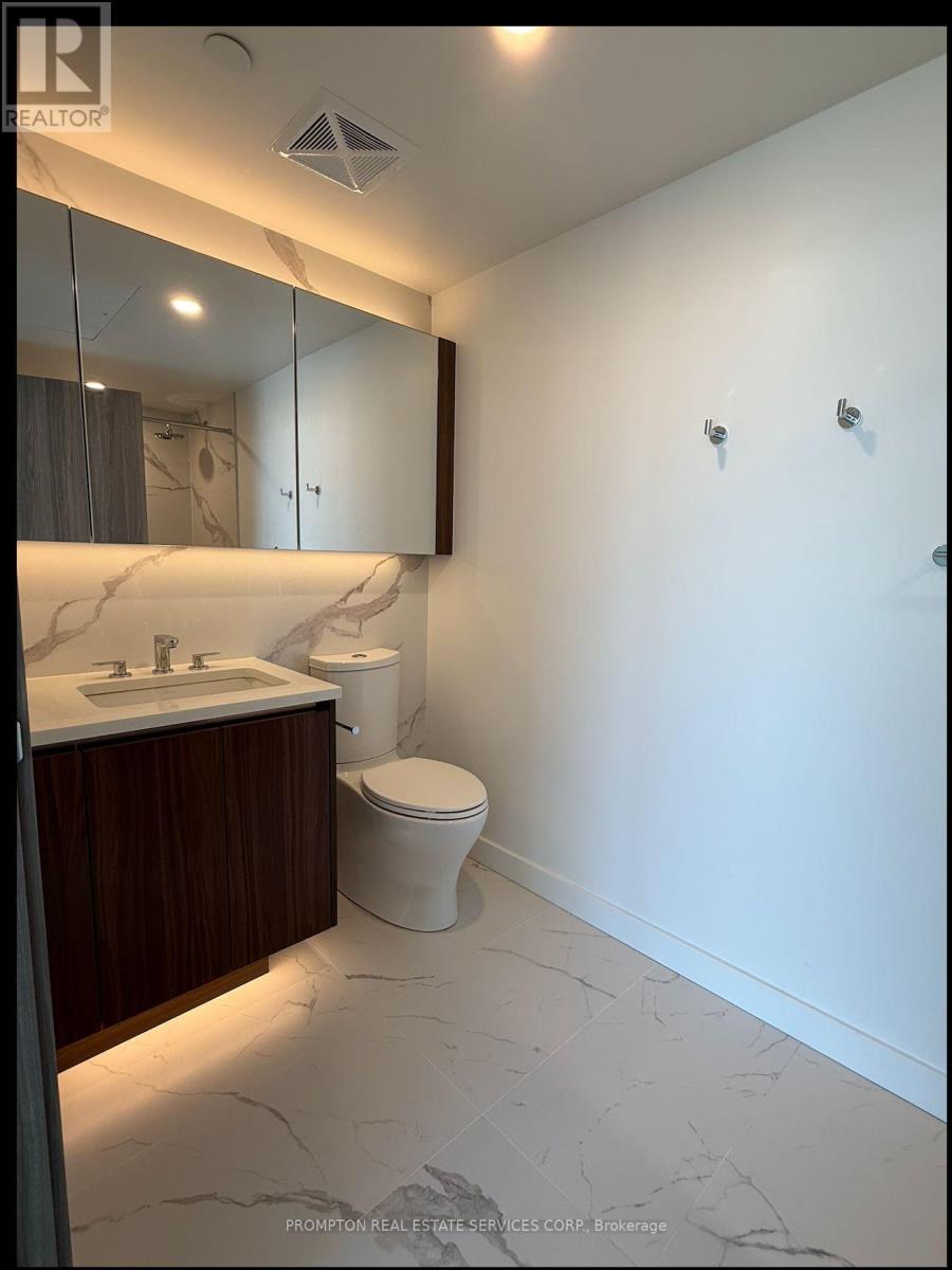 6103 - 1 Concord Cityplace Way, Toronto, Ontario  M5V 0X3 - Photo 18 - C12433253