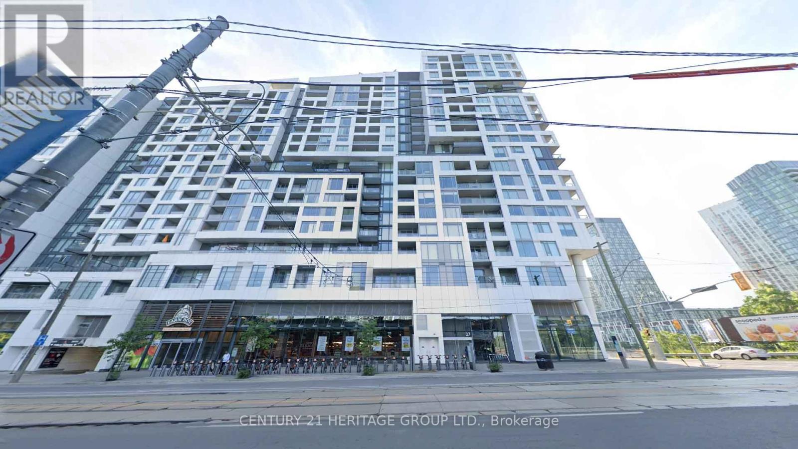 1001 - 27 BATHURST STREET, Toronto, Ontario