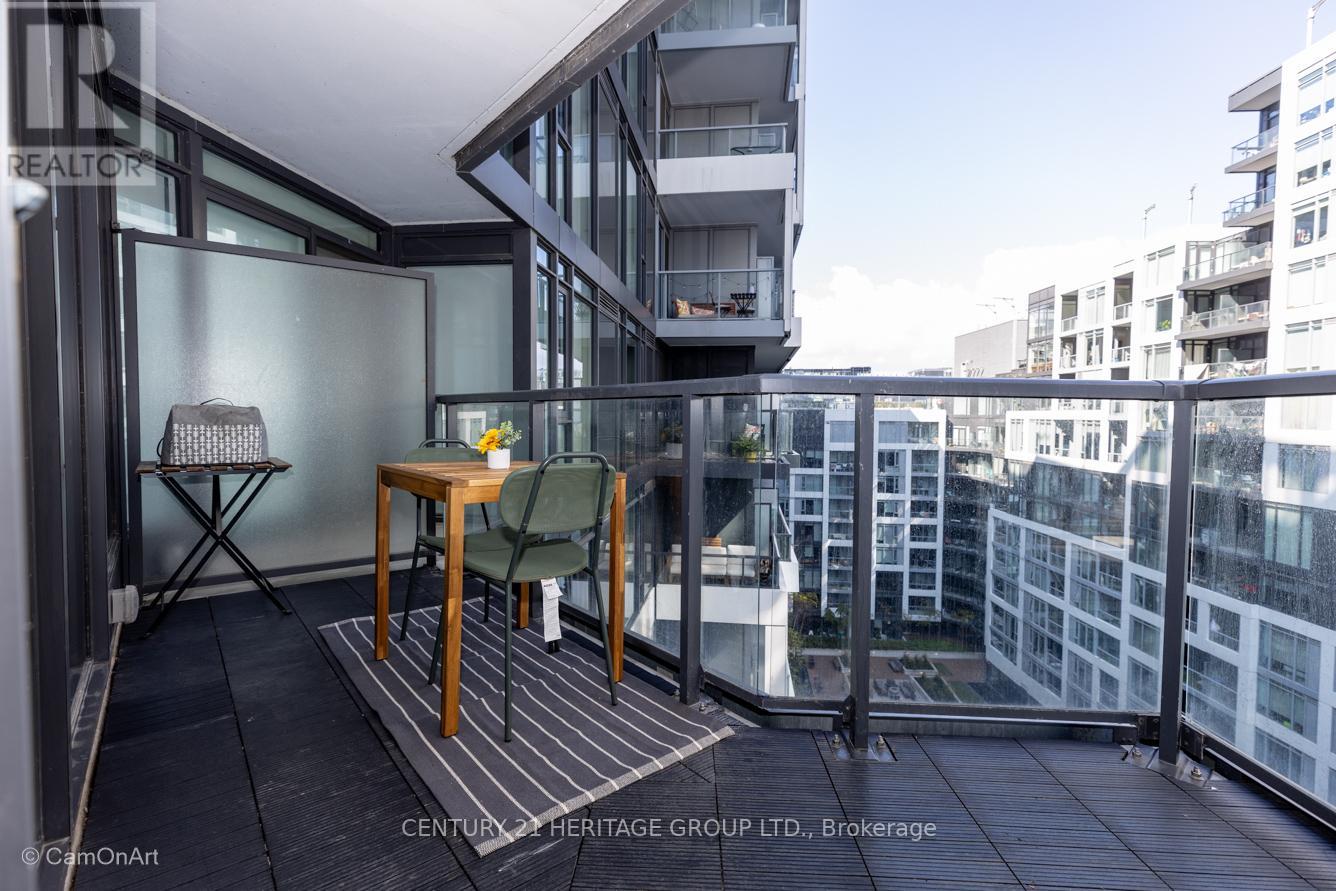 1001 - 27 Bathurst Street, Toronto, Ontario  M5V 0R1 - Photo 18 - C12433358