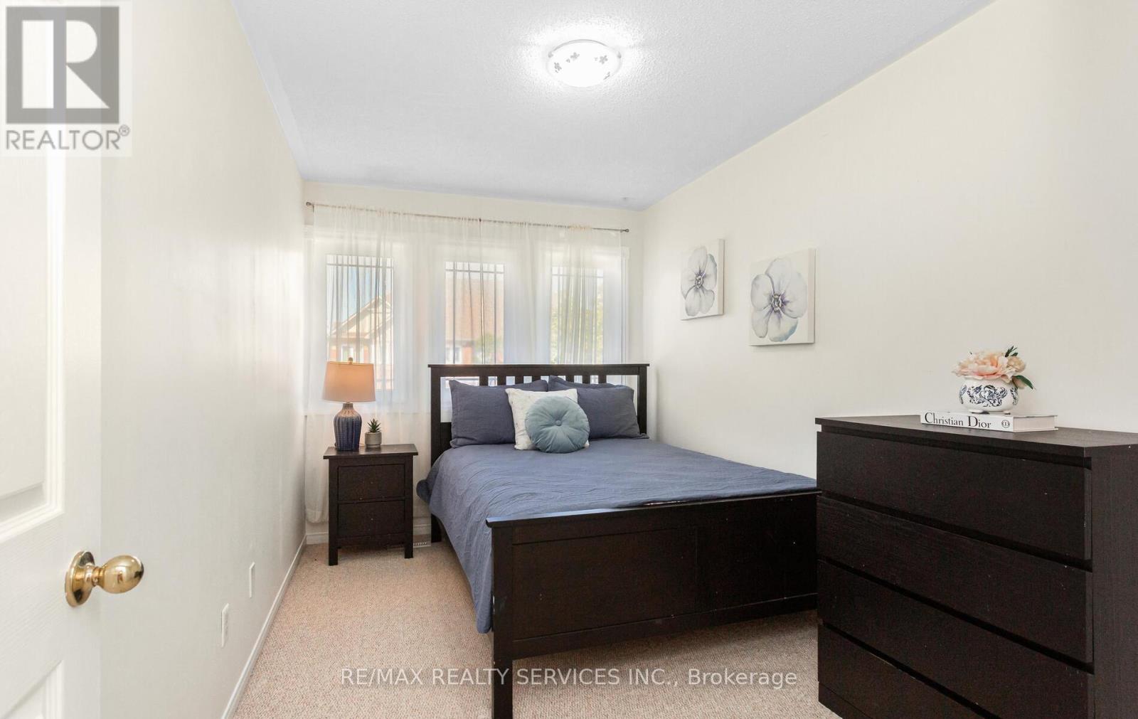 3912 Zenith Court, Mississauga, Ontario  L5N 7H7 - Photo 26 - W12433364