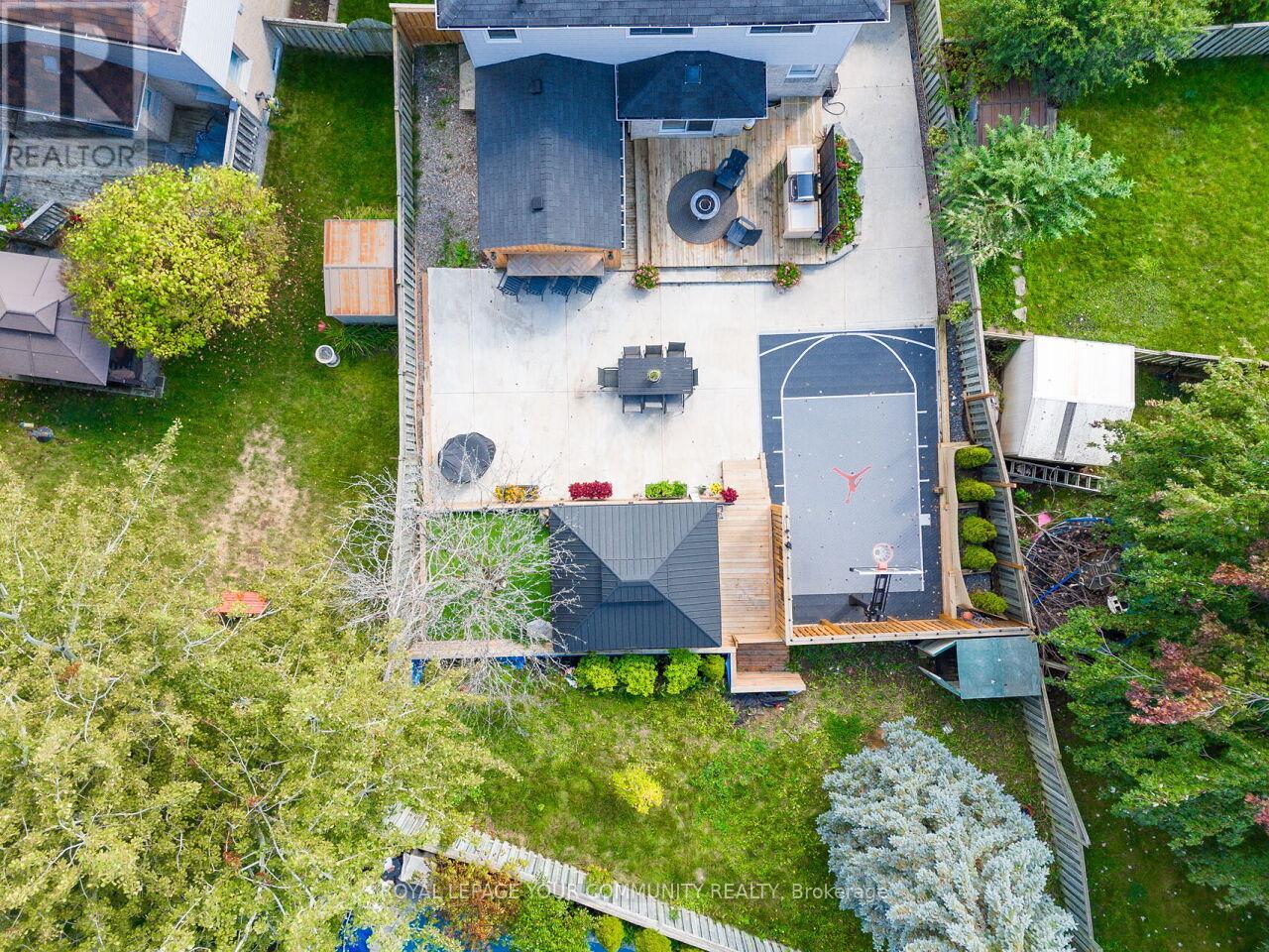 2 Lawton Court, Orangeville, Ontario  L9W 4X4 - Photo 49 - W12433366