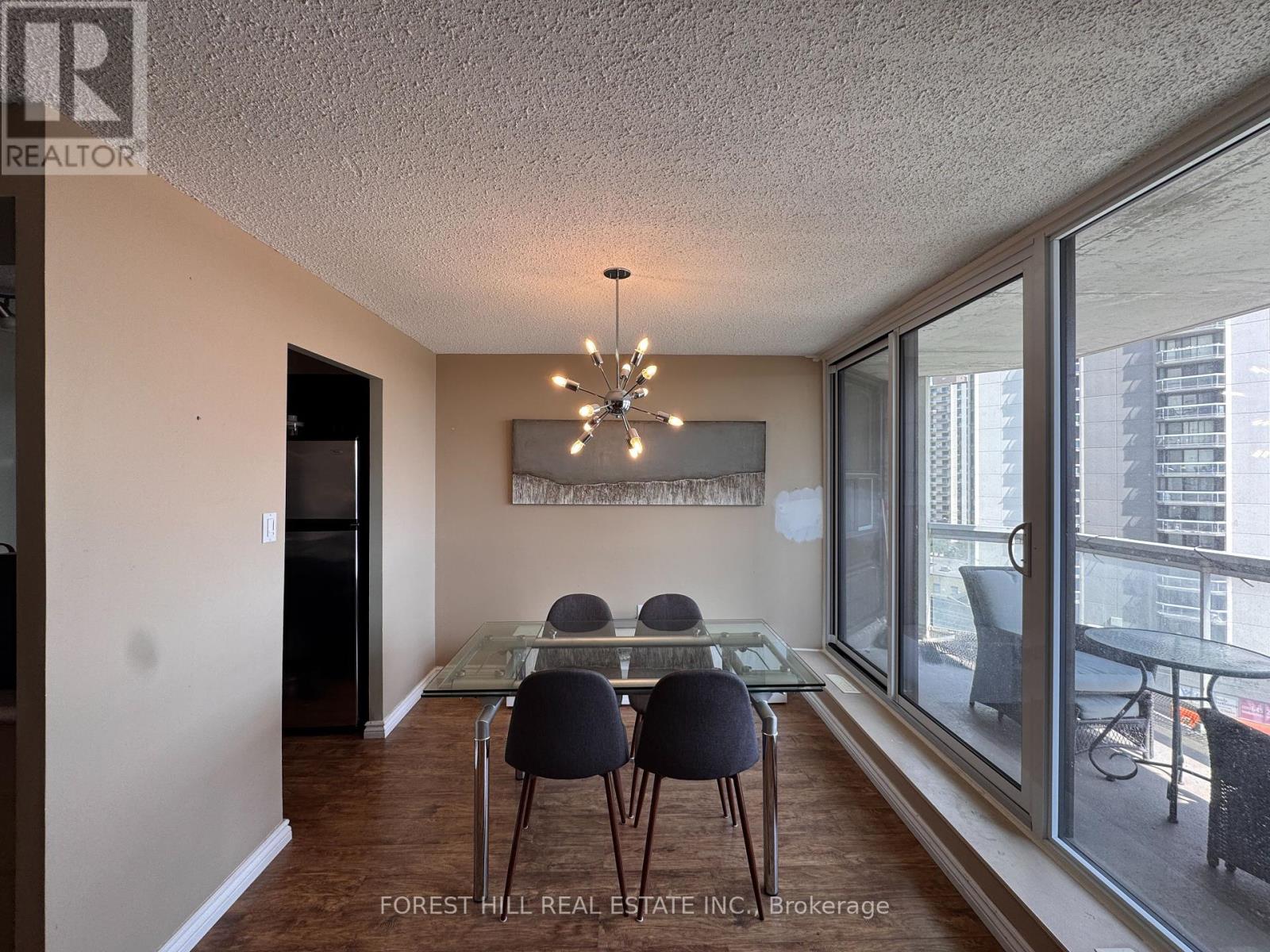 905 - 323 Colborne Street, London East, Ontario  N6B 3N8 - Photo 6 - X12433416