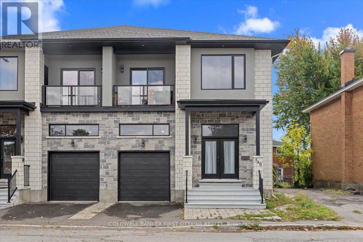 562 Queen Mary Street, Ottawa, Ontario  K1K 1W1 - Photo 2 - X12433378